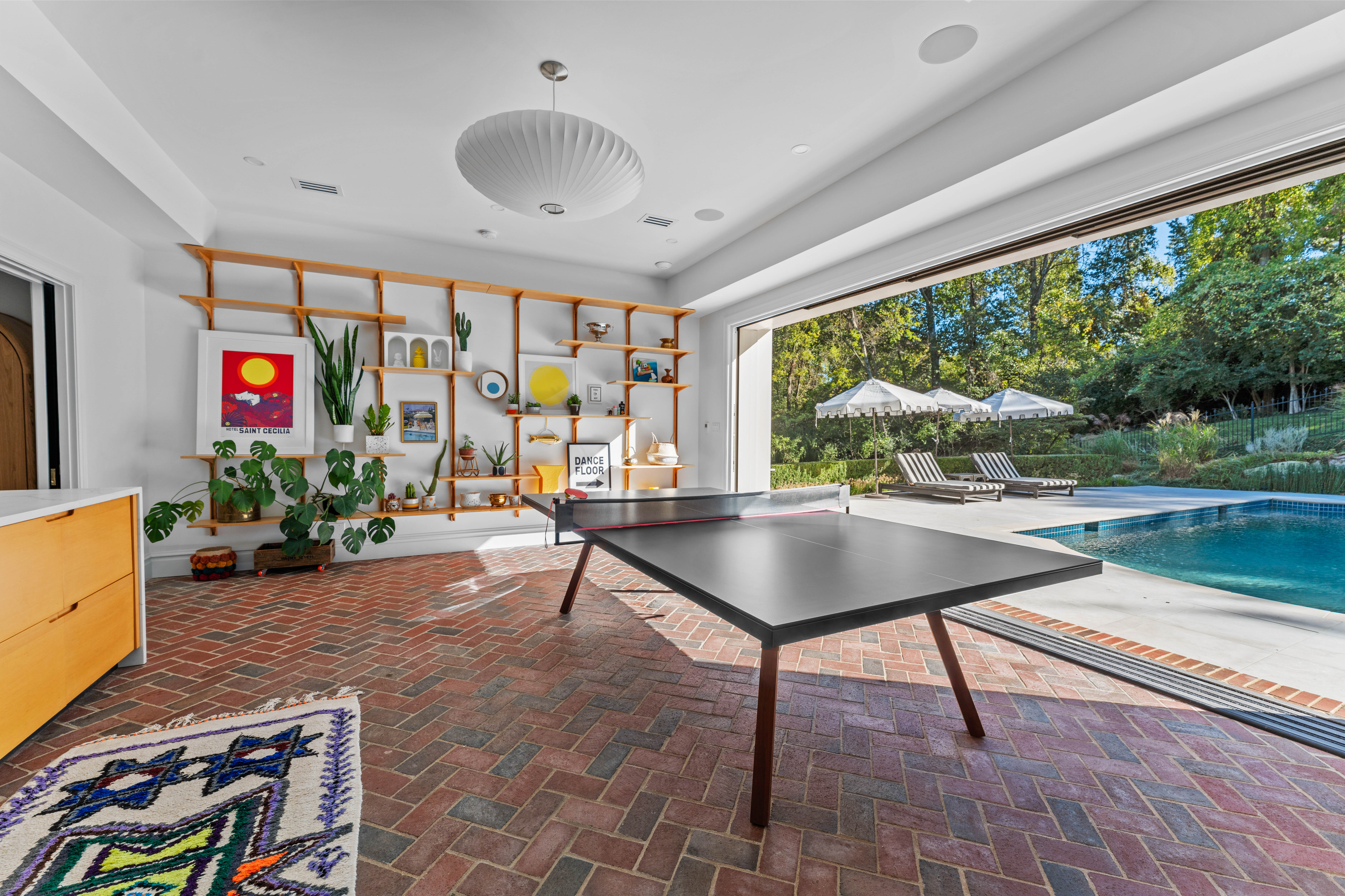  Stunning Private Estate Tucked Away on one of Ladue