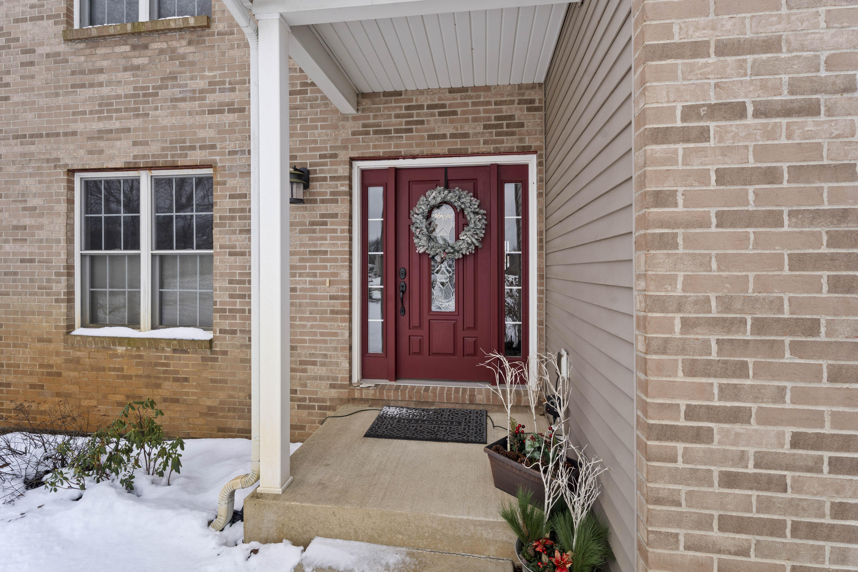 Berrien Springs, Michigan, 49103, United States, 6 Bedrooms Bedrooms, ,4 BathroomsBathrooms,Residential,For Sale,2005382