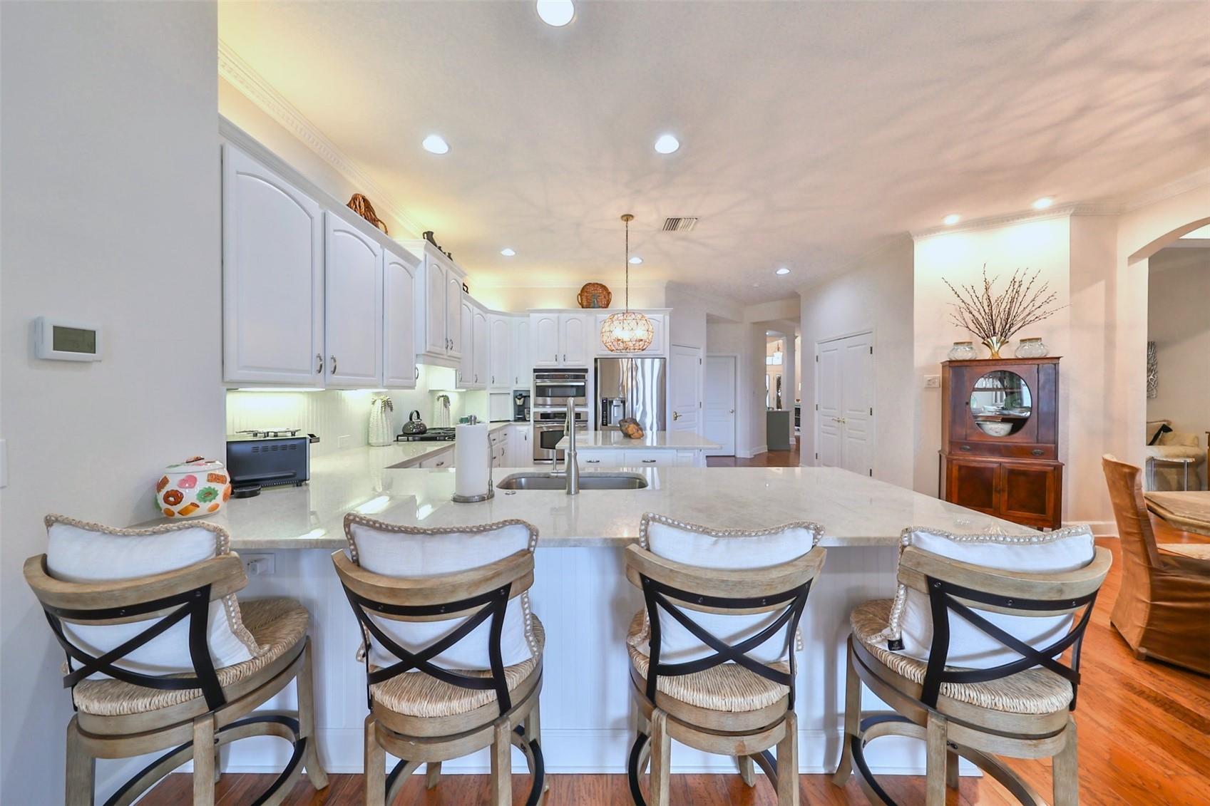 Apollo Beach, Florida, 33572, United States, 4 Bedrooms Bedrooms, ,3 BathroomsBathrooms,Residential,For Sale,1920330