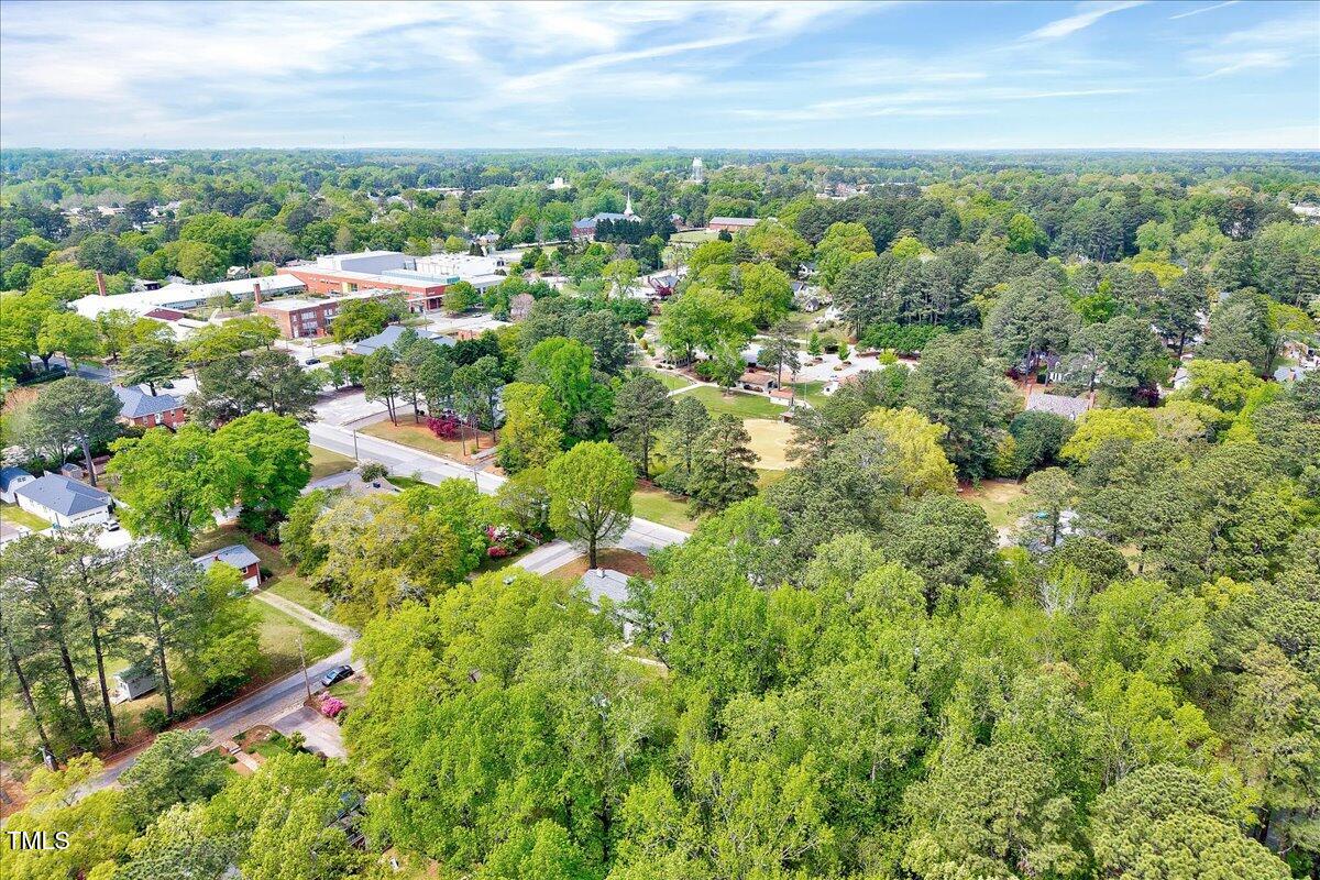 Fuquay Varina, North Carolina, 27526, United States, 4 Bedrooms Bedrooms, ,2 BathroomsBathrooms,Residential,For Sale,1778553