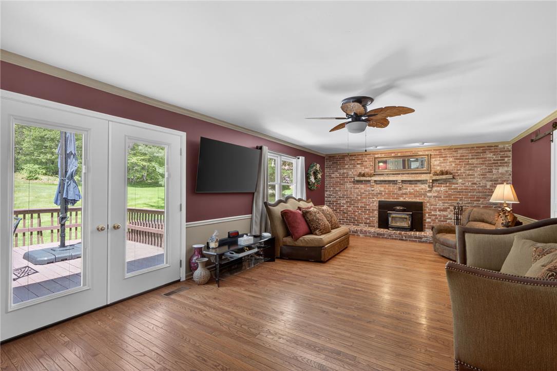 Lower Saucon Twp, Pennsylvania, 18055, United States, 5 Bedrooms Bedrooms, ,4 BathroomsBathrooms,Residential,For Sale,2048315