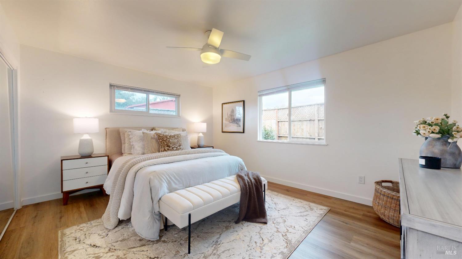 Petaluma, California, 94952, United States, 3 Bedrooms Bedrooms, ,2 BathroomsBathrooms,Residential,For Sale,2008793