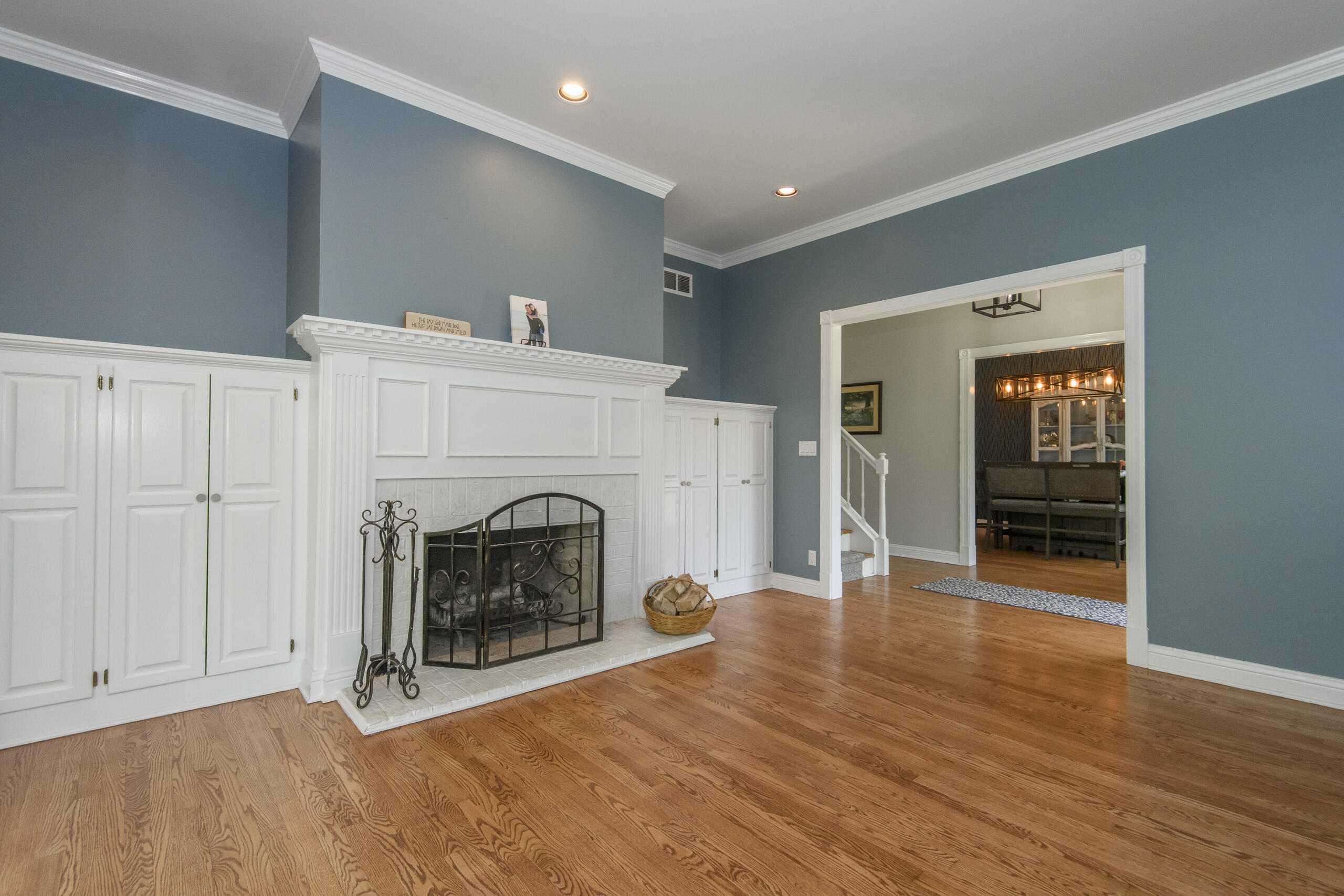 Wind Point, Wisconsin, 53402, United States, 4 Bedrooms Bedrooms, ,3 BathroomsBathrooms,Residential,For Sale,2048507