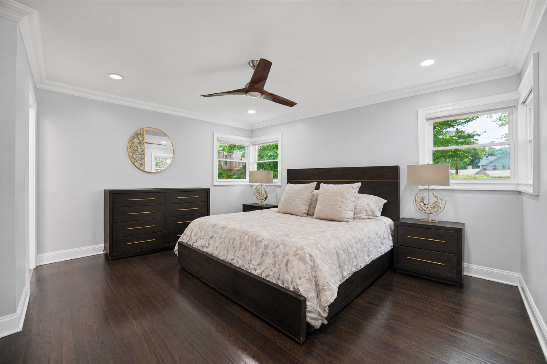  Sophisticated One-Level Ranch on a Beautiful Private Lot - 物件實景