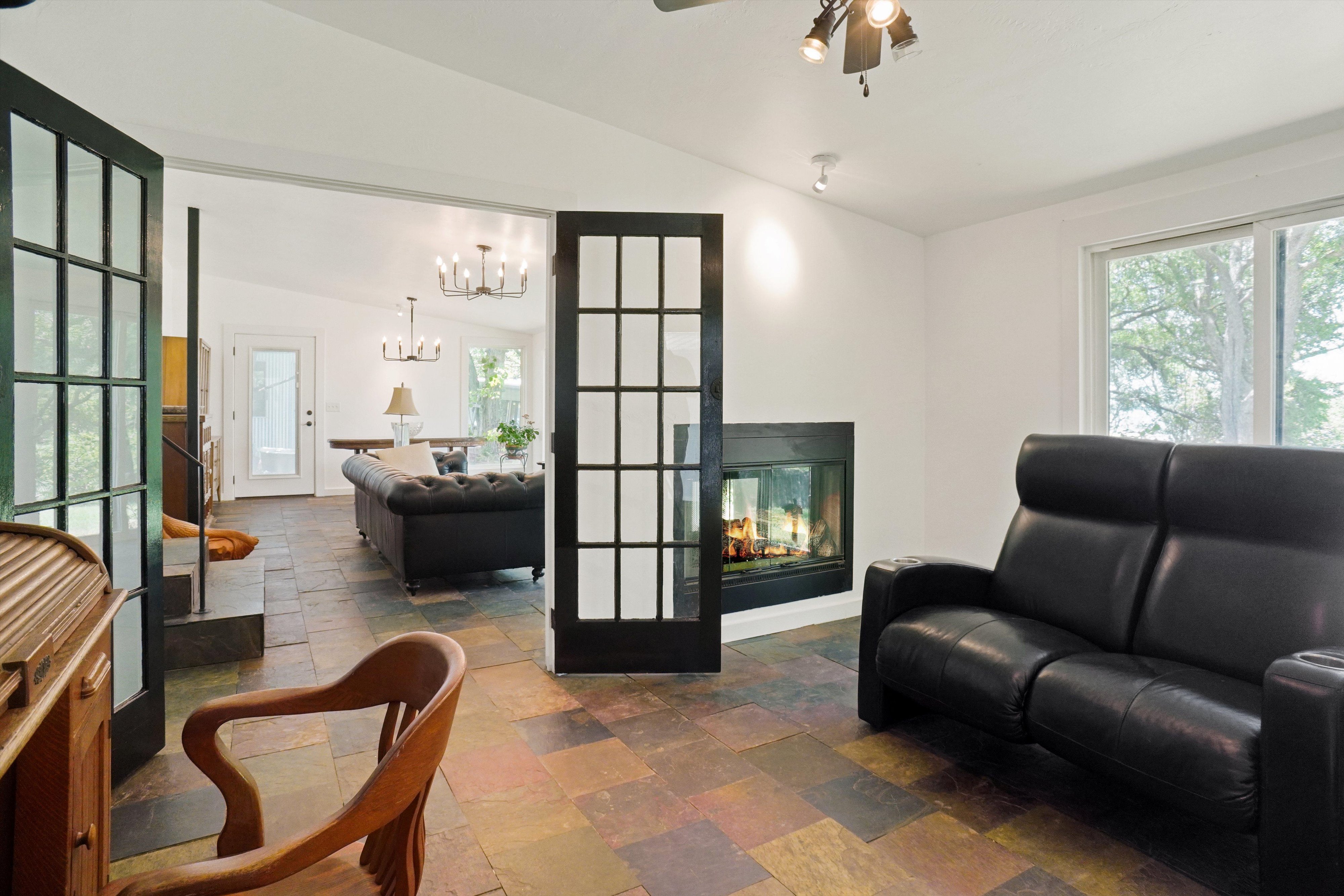 Lake Bridgeport, Texas, 76426, United States, 3 Bedrooms Bedrooms, ,3 BathroomsBathrooms,Residential,For Sale,1989947