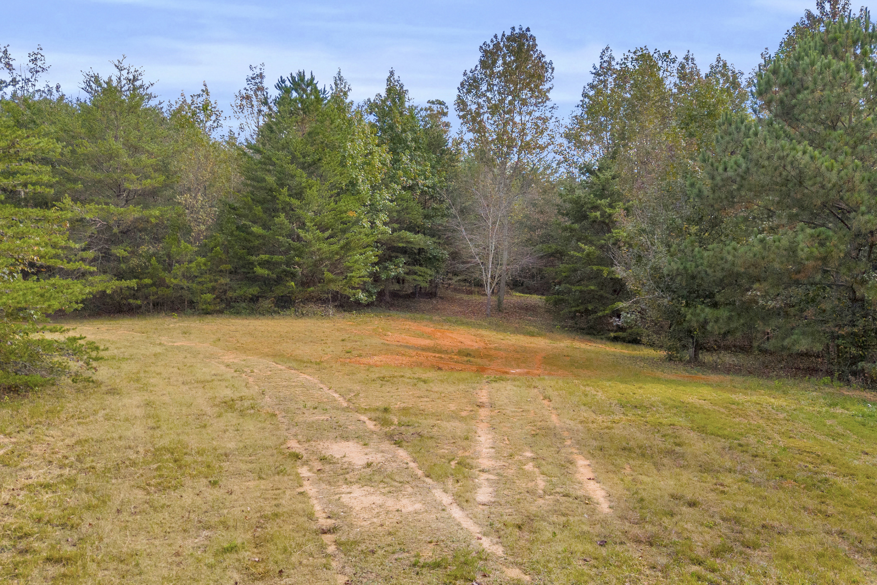 Cleveland, Georgia, 30528, United States, 3 Bedrooms Bedrooms, ,2 BathroomsBathrooms,Residential,For Sale,1979350