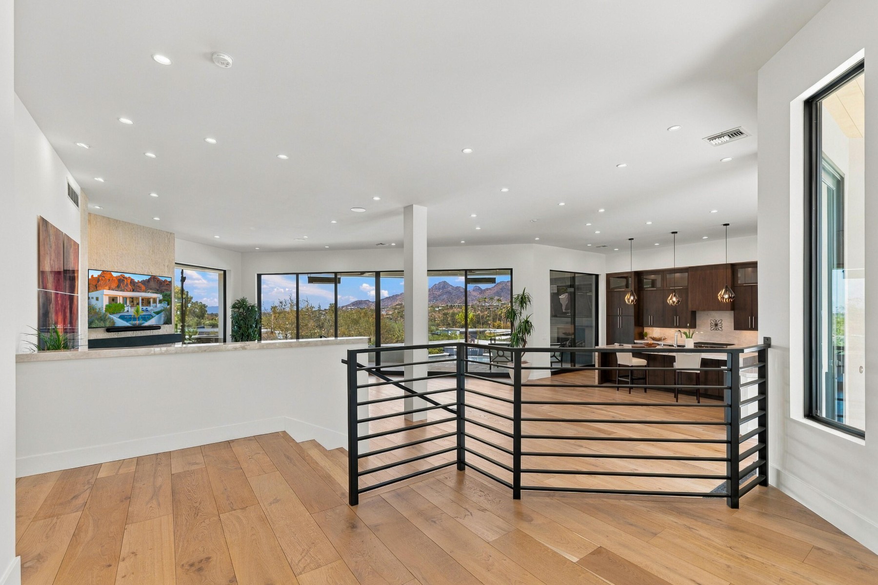 5724 N ECHO CANYON DR¦Phoenix, AZ - 物件實景