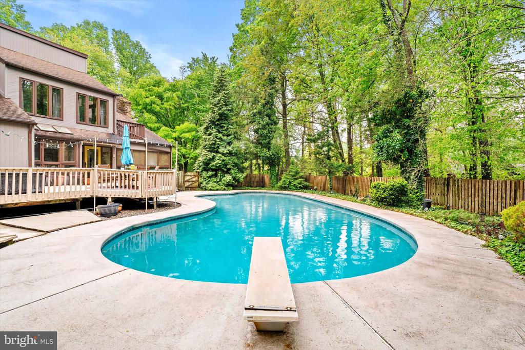 Wrightstown, New Jersey, 08562, United States, 5 Bedrooms Bedrooms, ,4 BathroomsBathrooms,Residential,For Sale,2048850