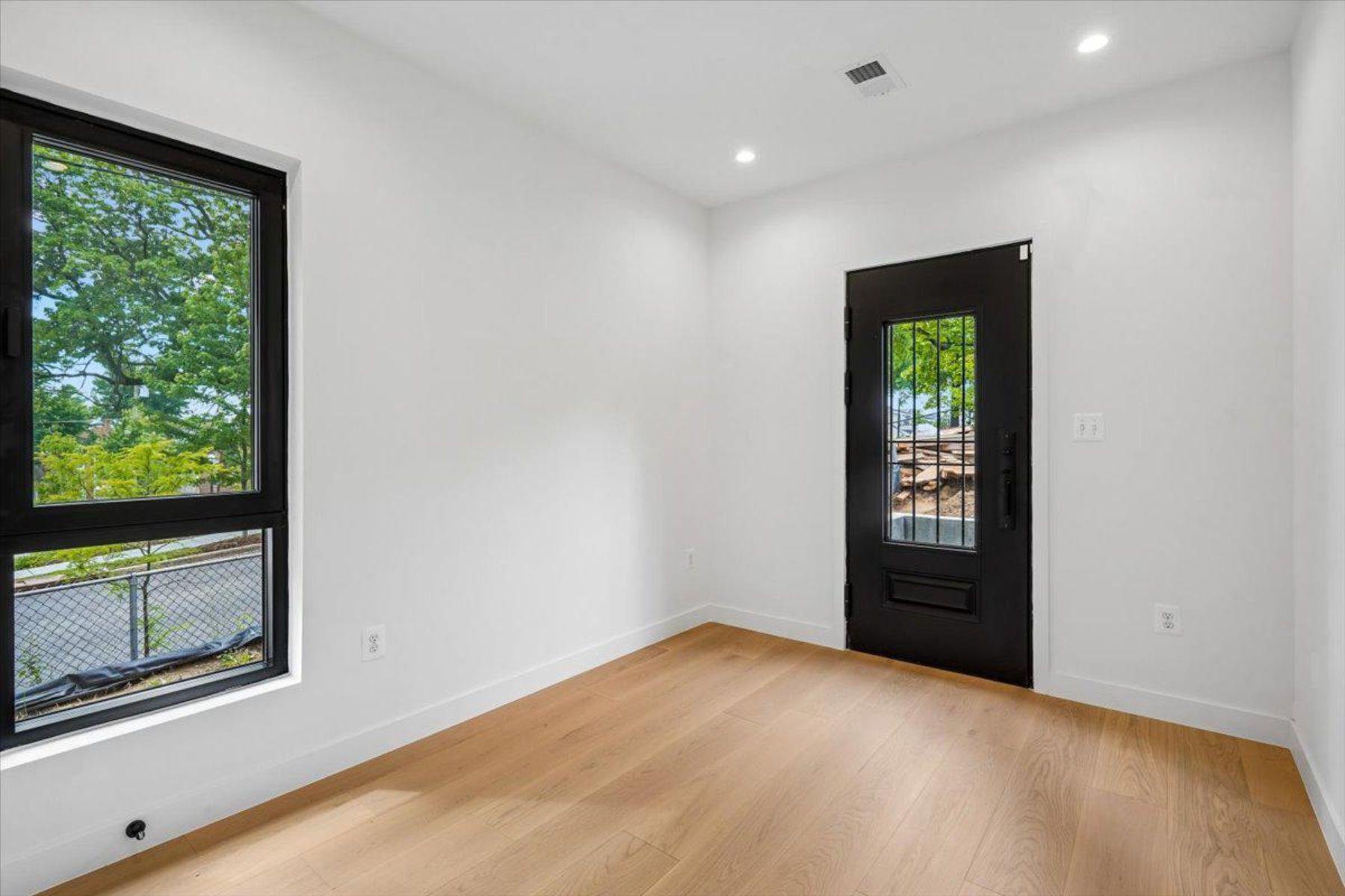  4902 Astor Place SE, Washington, DC, 20019 - 物件實景