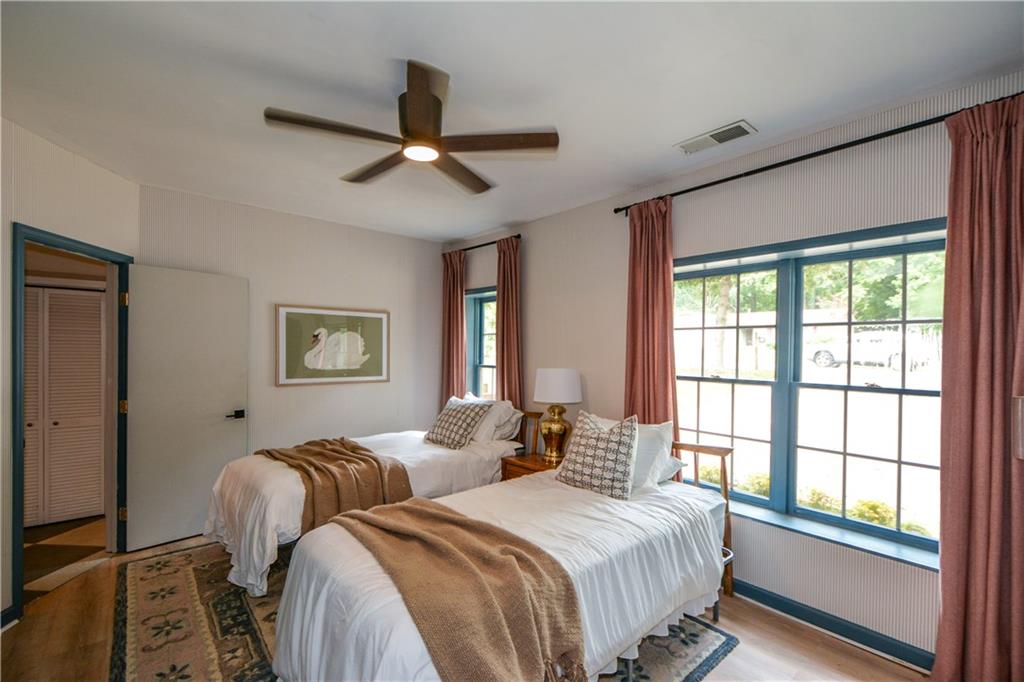 Marietta, Georgia, 30062, United States, 5 Bedrooms Bedrooms, ,3 BathroomsBathrooms,Residential,For Sale,1901486