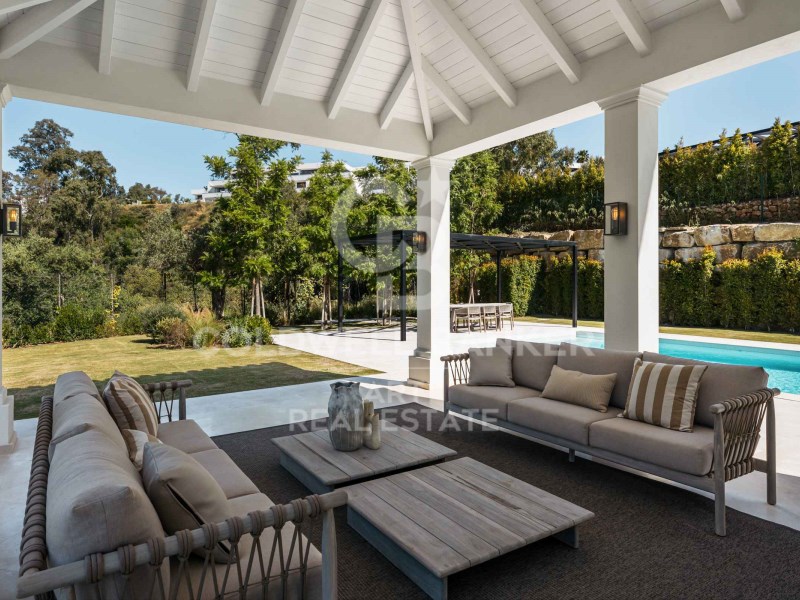 Marbella, Andalusia, ES, 4 Bedrooms Bedrooms, ,5 BathroomsBathrooms,Residential,For Sale,1804781