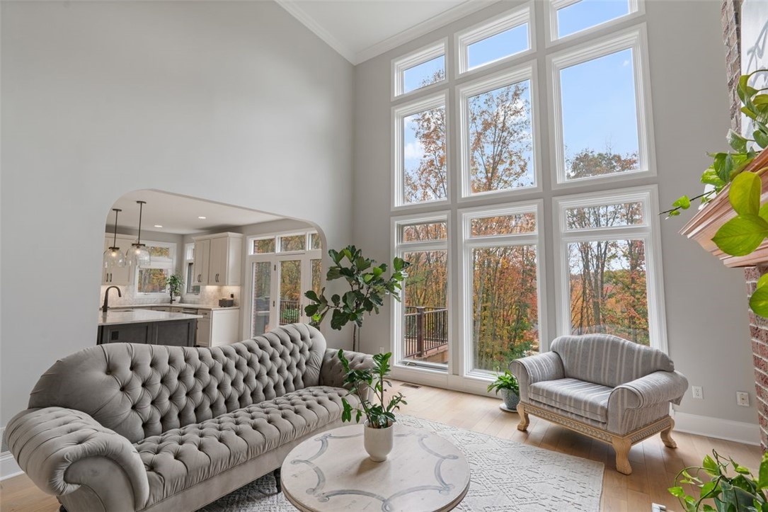 Adams Twp, Pennsylvania, 15044, United States, 5 Bedrooms Bedrooms, ,6 BathroomsBathrooms,Residential,For Sale,1989587