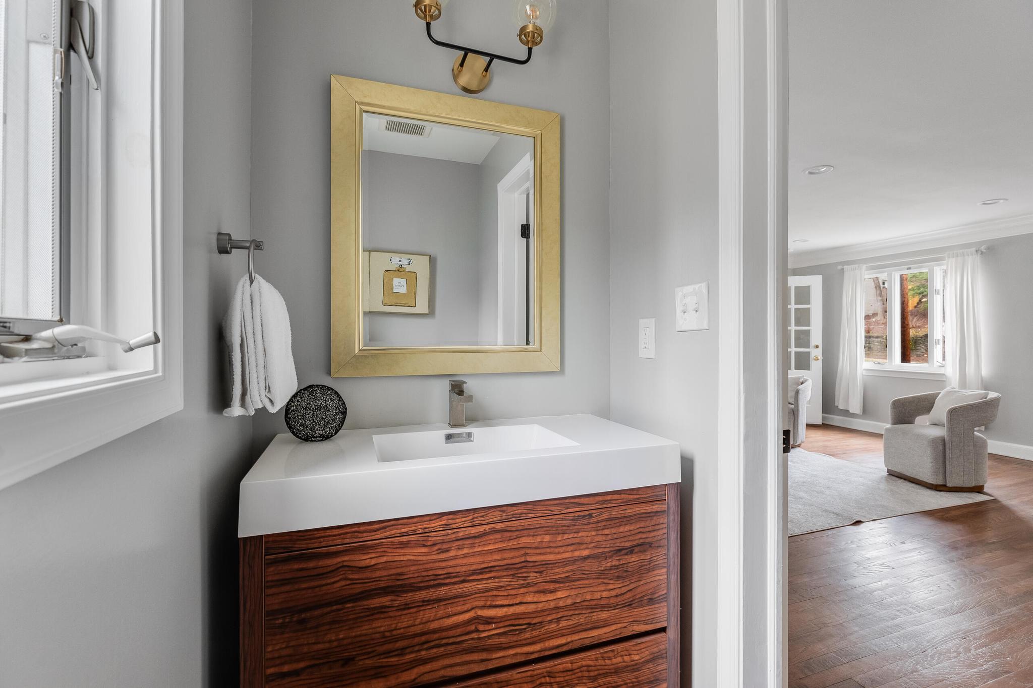 2400 S Arlington Ridge Road, Arlington, VA, 22202 - 物件實景