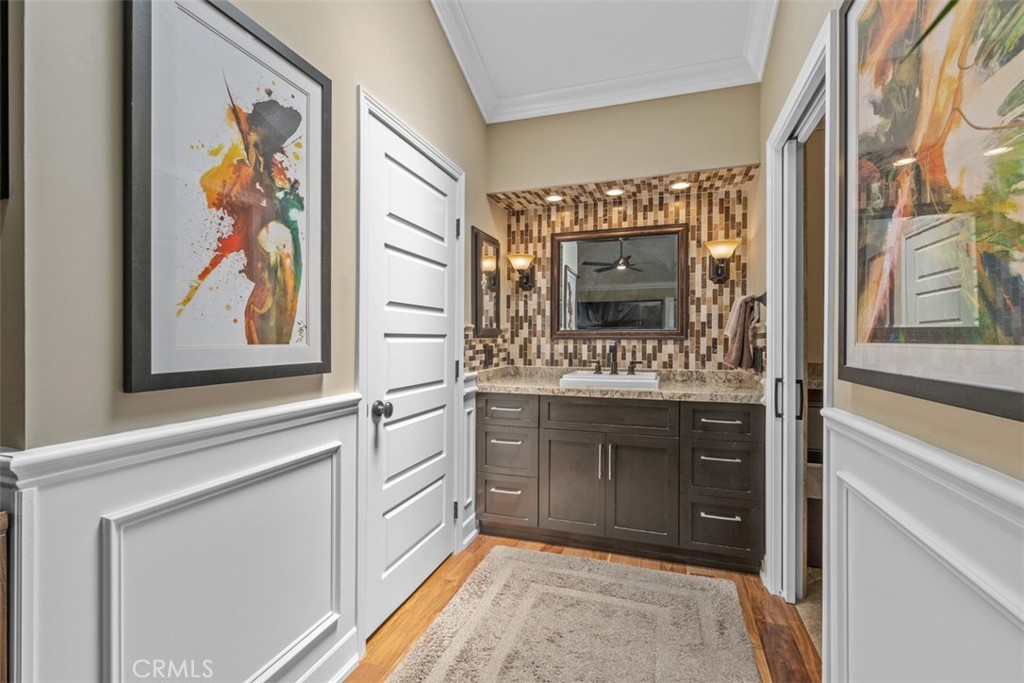 Irvine, California, 92620, United States, 1 Bedroom Bedrooms, ,2 BathroomsBathrooms,Residential,For Sale,1906882