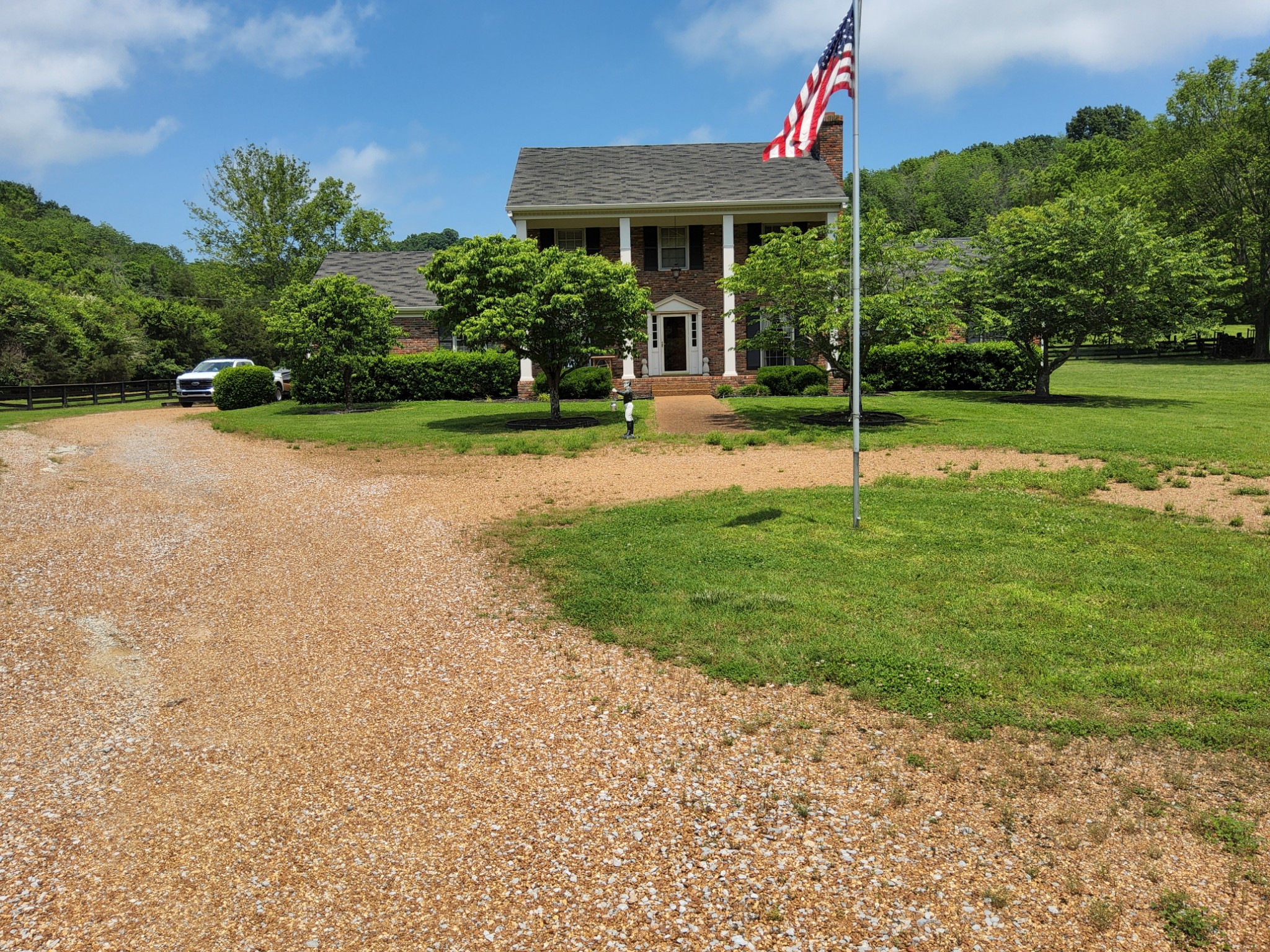 Goodlettsville, Tennessee, 37072, United States, 4 Bedrooms Bedrooms, ,3 BathroomsBathrooms,Residential,For Sale,2042958