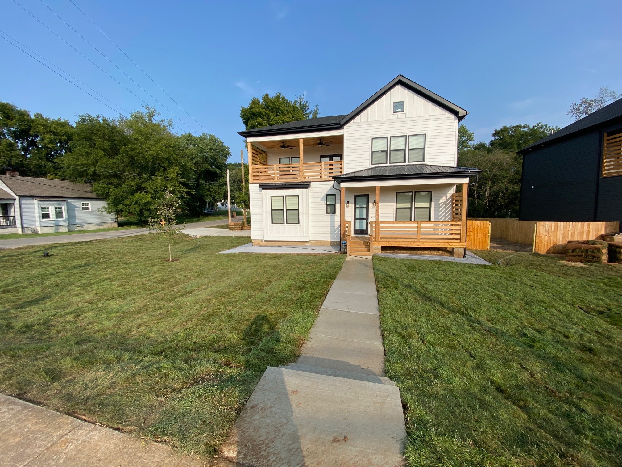 Nashville, Tennessee, 37207, United States, 4 Bedrooms Bedrooms, ,3 BathroomsBathrooms,Residential,For Sale,1921406