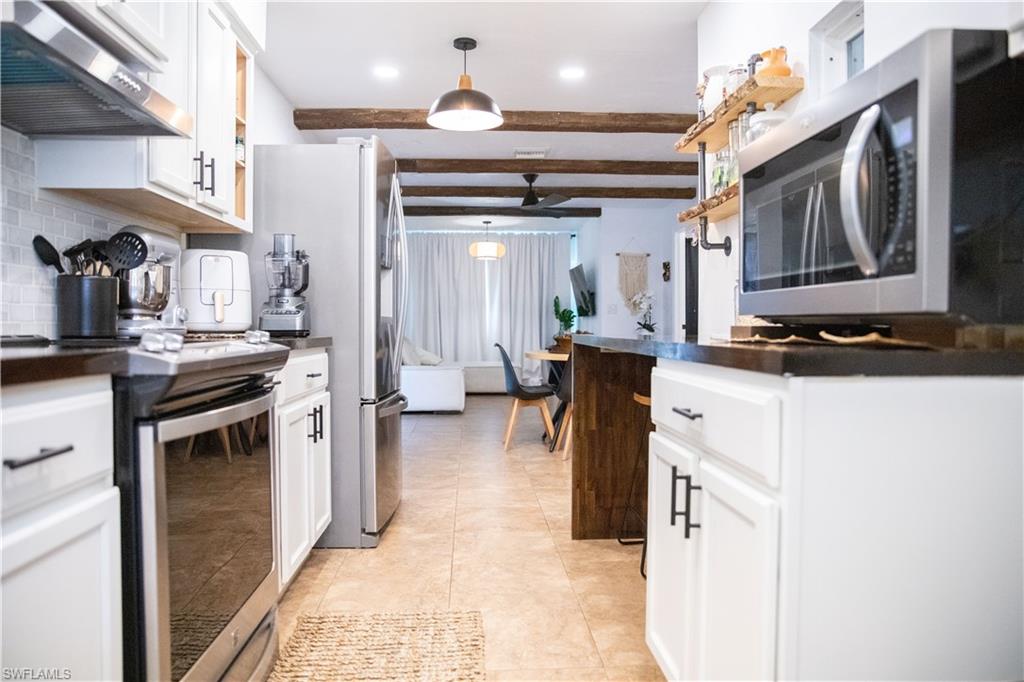 Cape Coral, Florida, 33914, United States, 2 Bedrooms Bedrooms, ,4 BathroomsBathrooms,Residential,For Sale,1994774