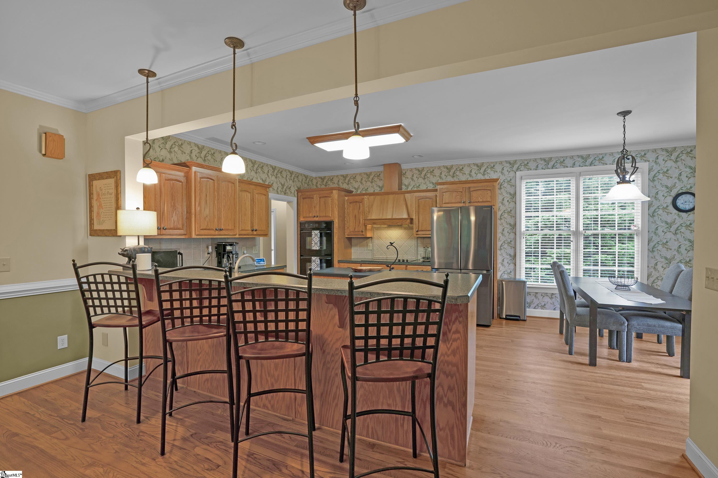 Landrum, South Carolina, 29356, United States, 5 Bedrooms Bedrooms, ,3 BathroomsBathrooms,Residential,For Sale,1868751
