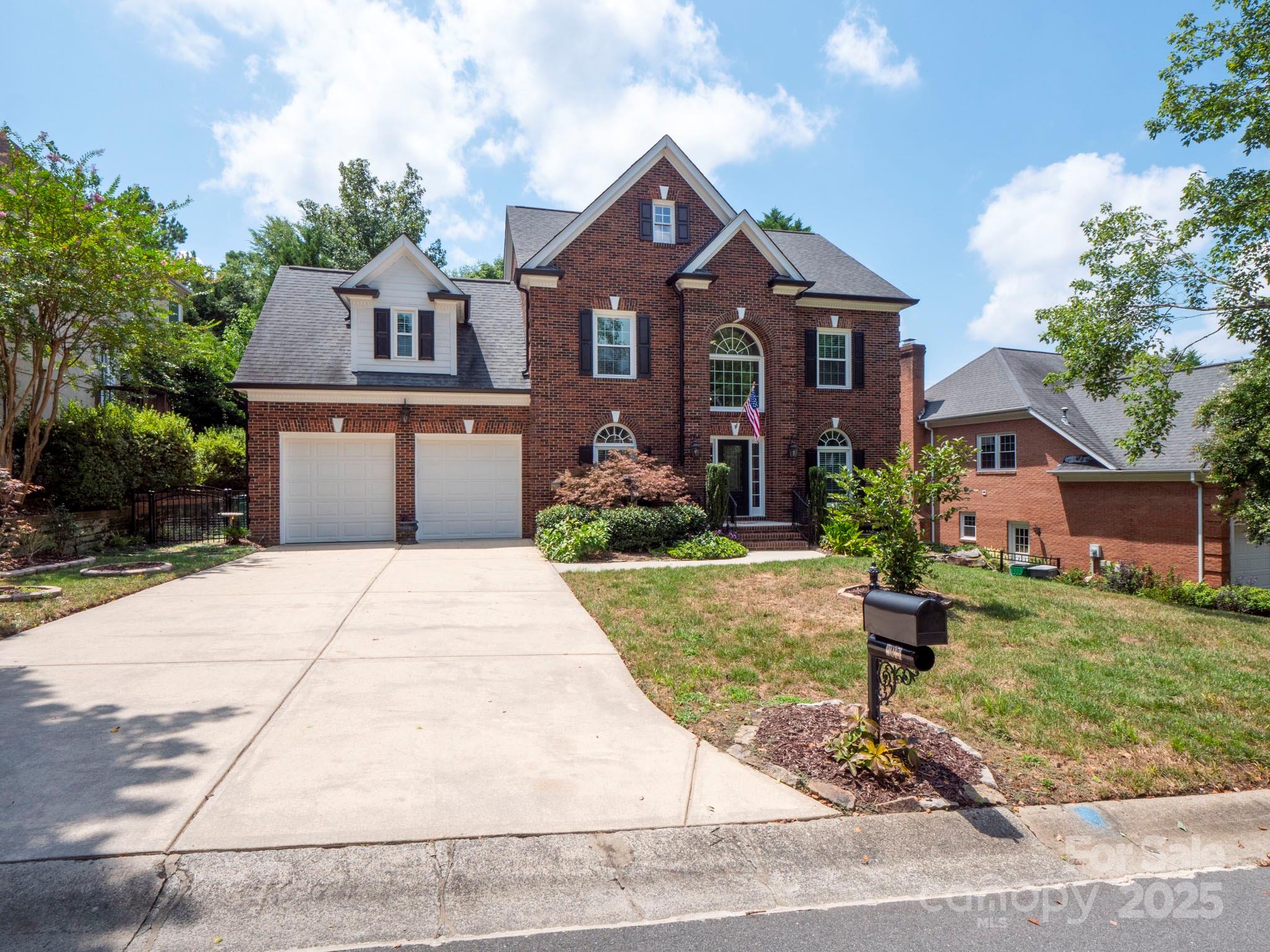 Charlotte, North Carolina, 28270, United States, 3 Bedrooms Bedrooms, ,4 BathroomsBathrooms,Residential,For Sale,1906717