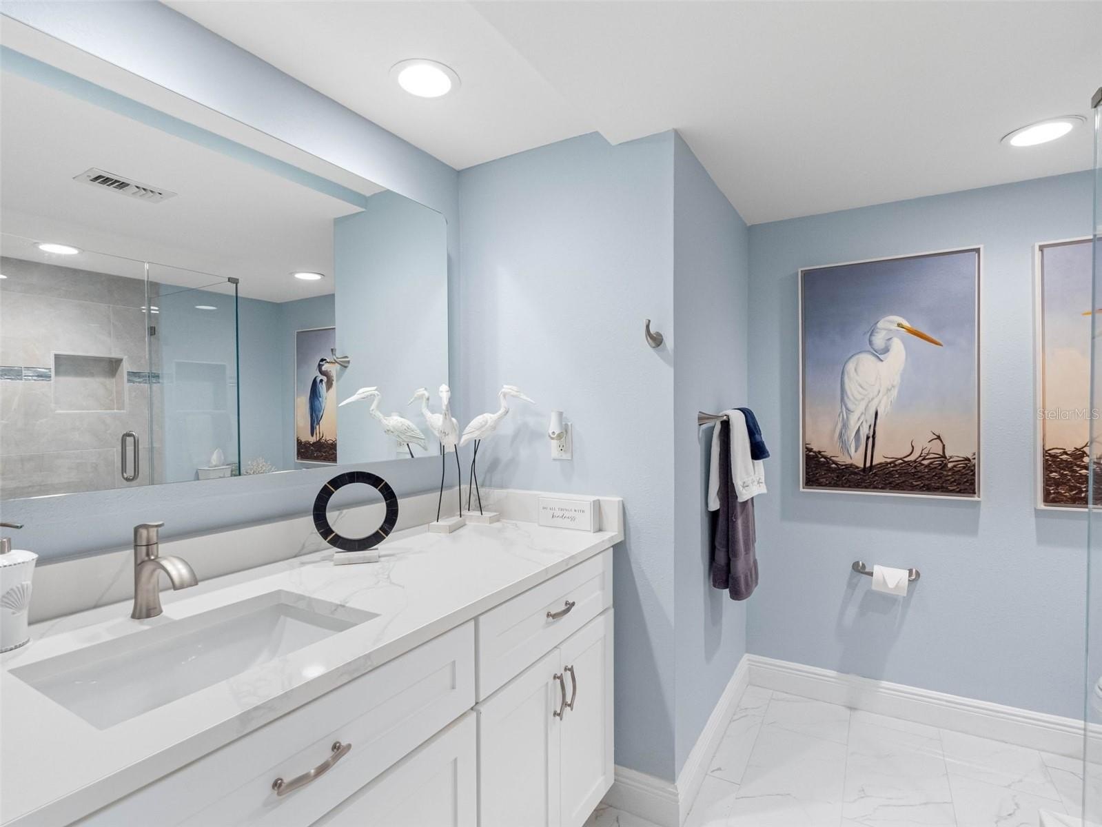 CLEARWATER BEACH, Florida, 33767, United States, 2 Bedrooms Bedrooms, ,2 BathroomsBathrooms,Residential,For Sale,1937556