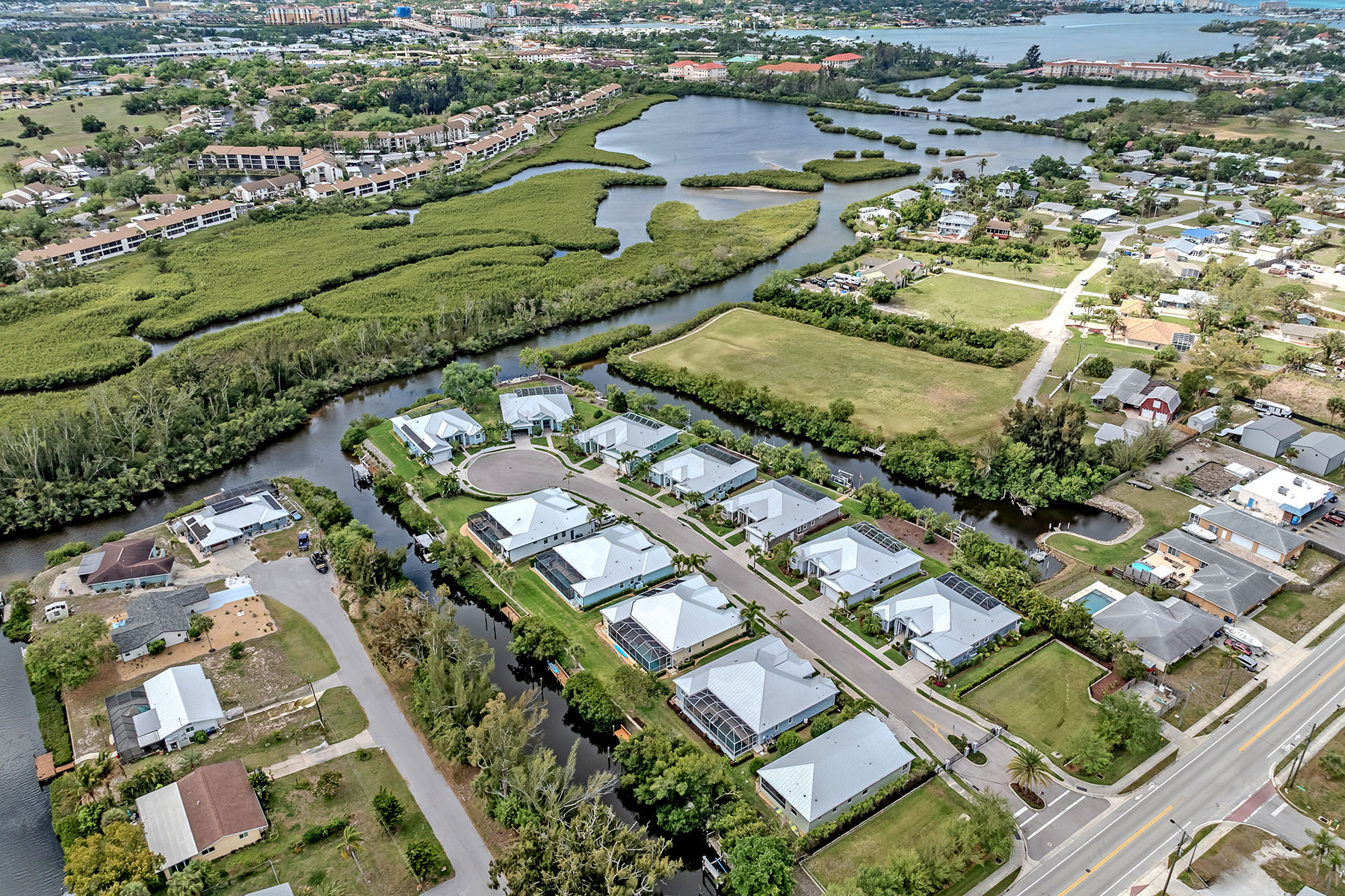  COTTAGES OF CURRY CREEK - 物件實景
