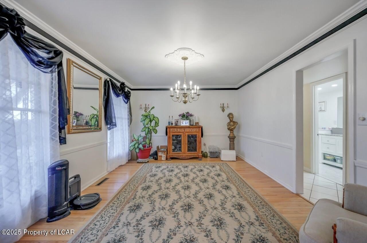 Sugarloaf, Pennsylvania, 18249, United States, 4 Bedrooms Bedrooms, ,3 BathroomsBathrooms,Residential,For Sale,1996756