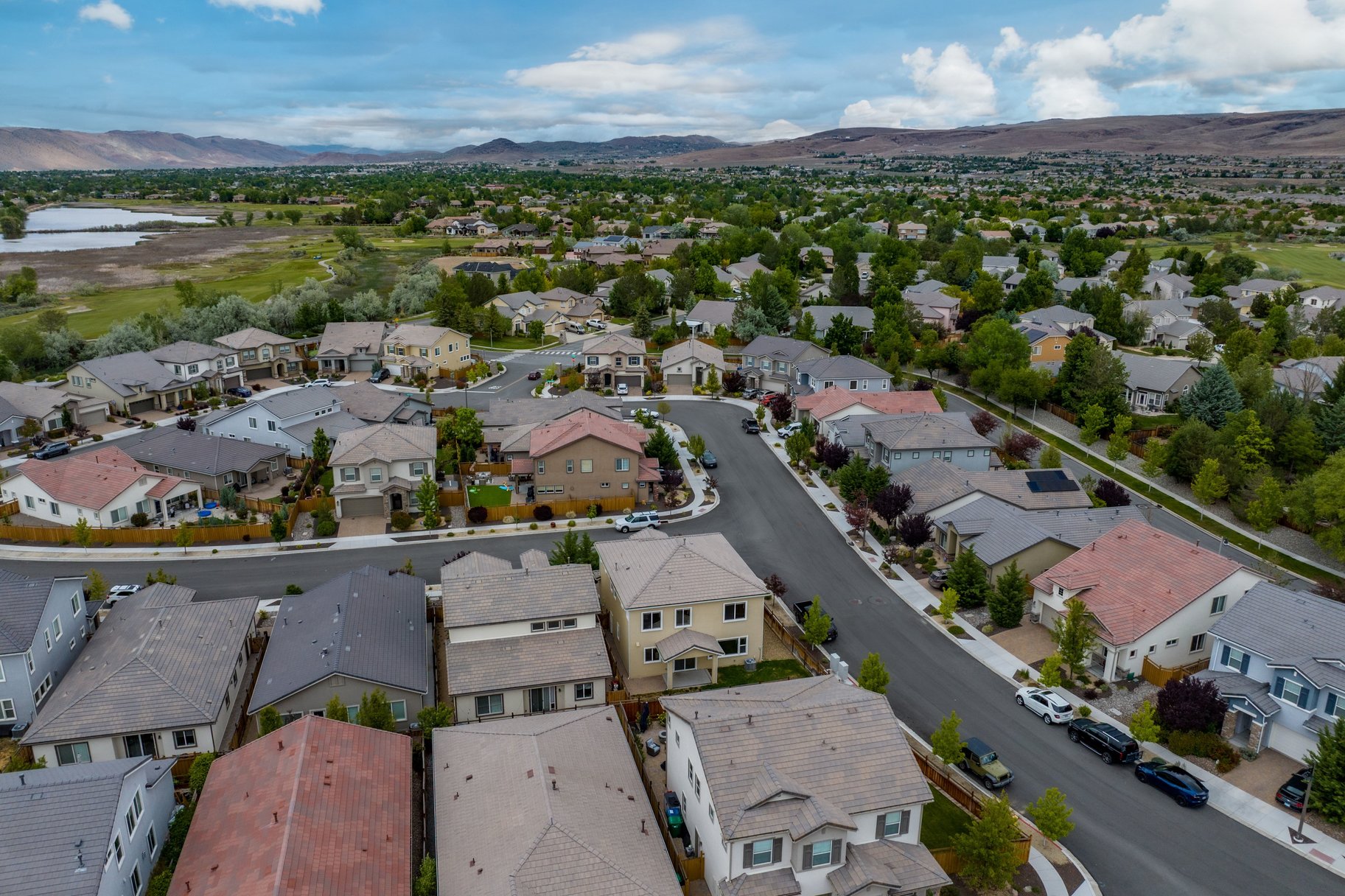  Two Story Walking Distance to Red Hawk Golf Course - 物件實景