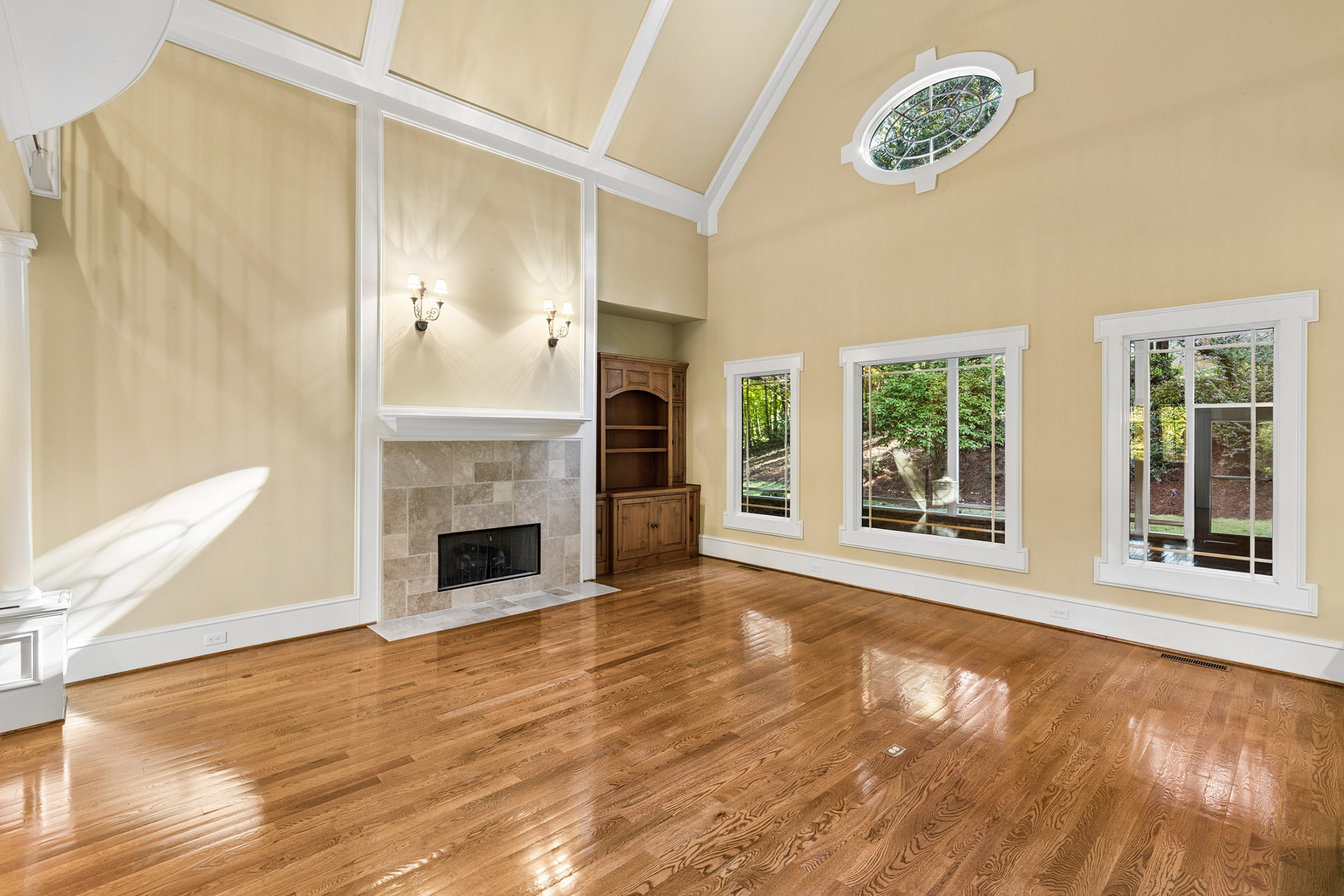  A Rare Opportunity to Enjoy Estate-Style Living in Sought-After Woodstock - 物件實景