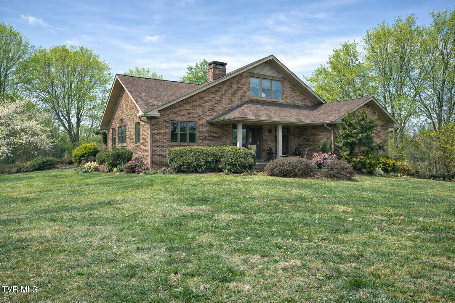 Jonesborough, Tennessee, 37659, United States, 6 Bedrooms Bedrooms, ,6 BathroomsBathrooms,Residential,For Sale,2011777