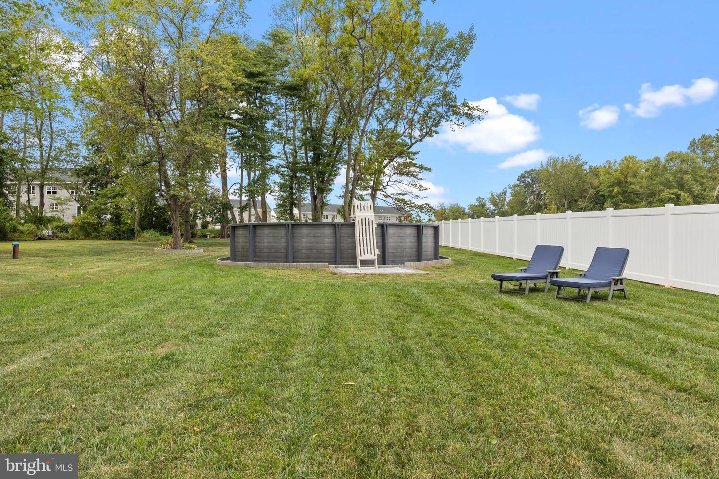 Pennington, New Jersey, 08534, United States, 4 Bedrooms Bedrooms, ,2 BathroomsBathrooms,Residential,For Sale,1940207