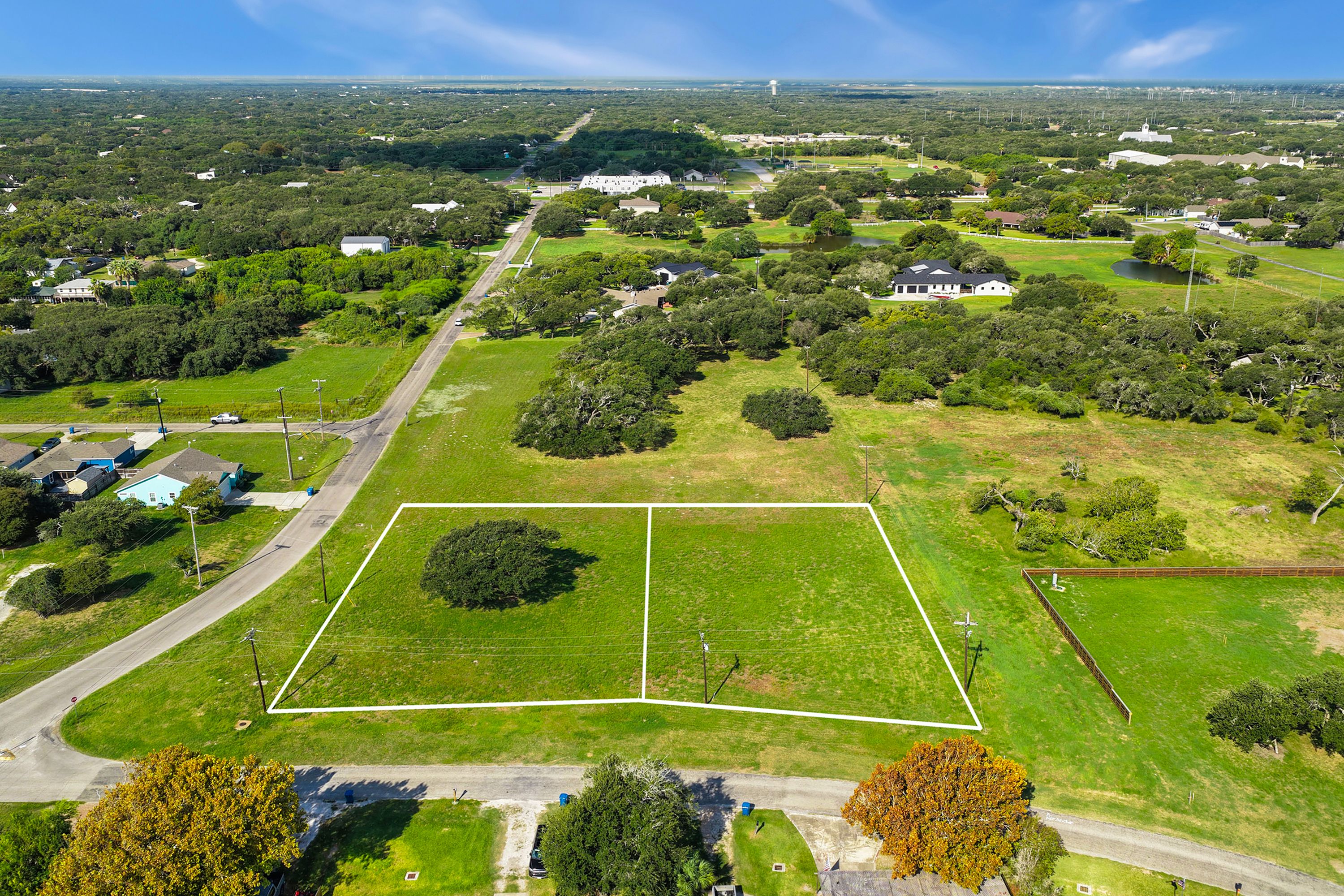  Rare Corner Homesite in the Heart of Rockport - 物件實景