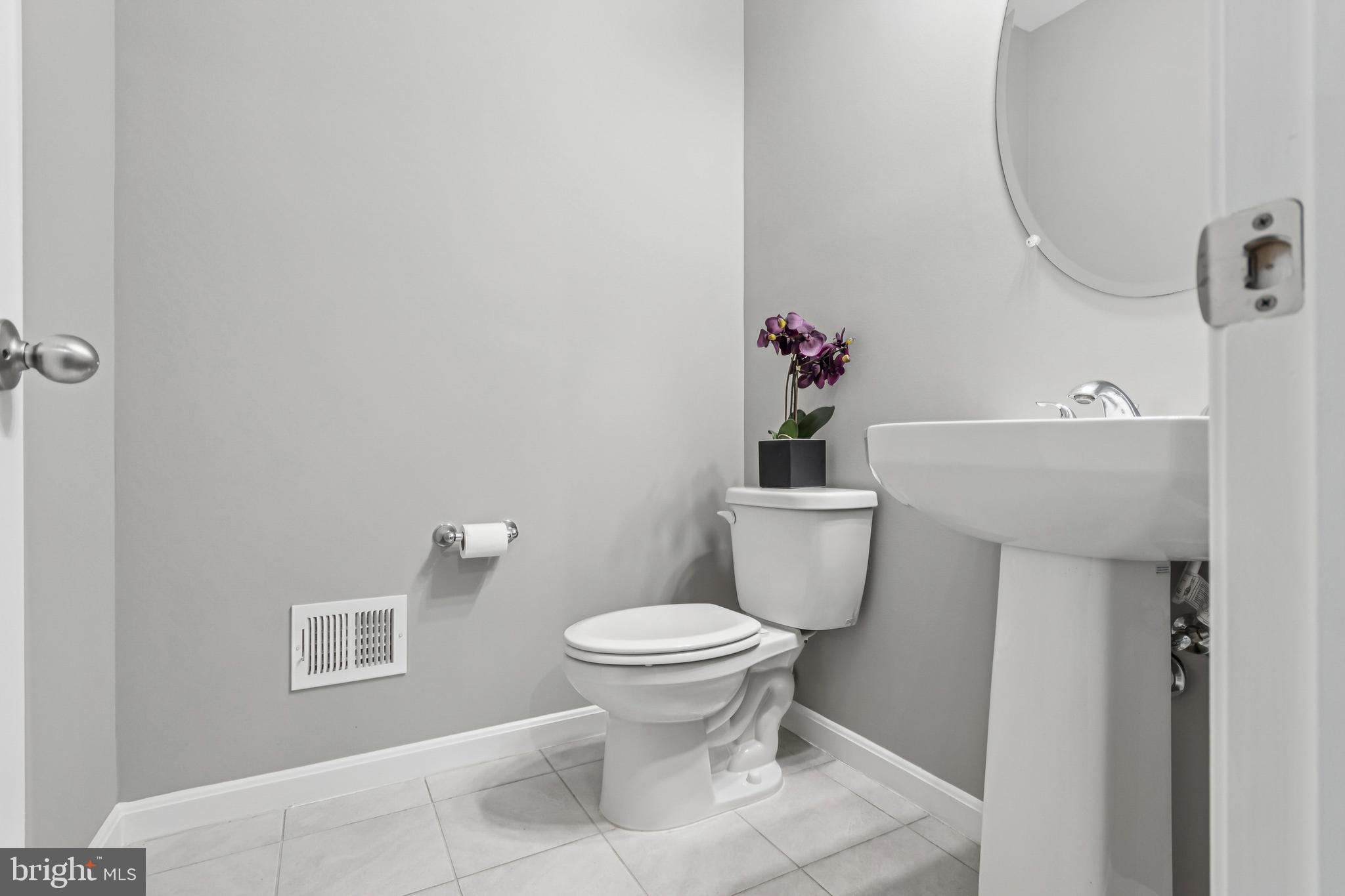 Ruther Glen, Virginia, 22546, United States, 4 Bedrooms Bedrooms, ,3 BathroomsBathrooms,Residential,For Sale,2008110