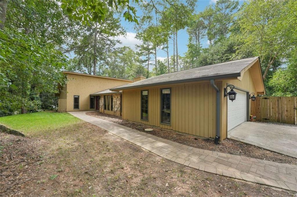 Marietta, Georgia, 30068, United States, 4 Bedrooms Bedrooms, ,3 BathroomsBathrooms,Residential,For Sale,1977177