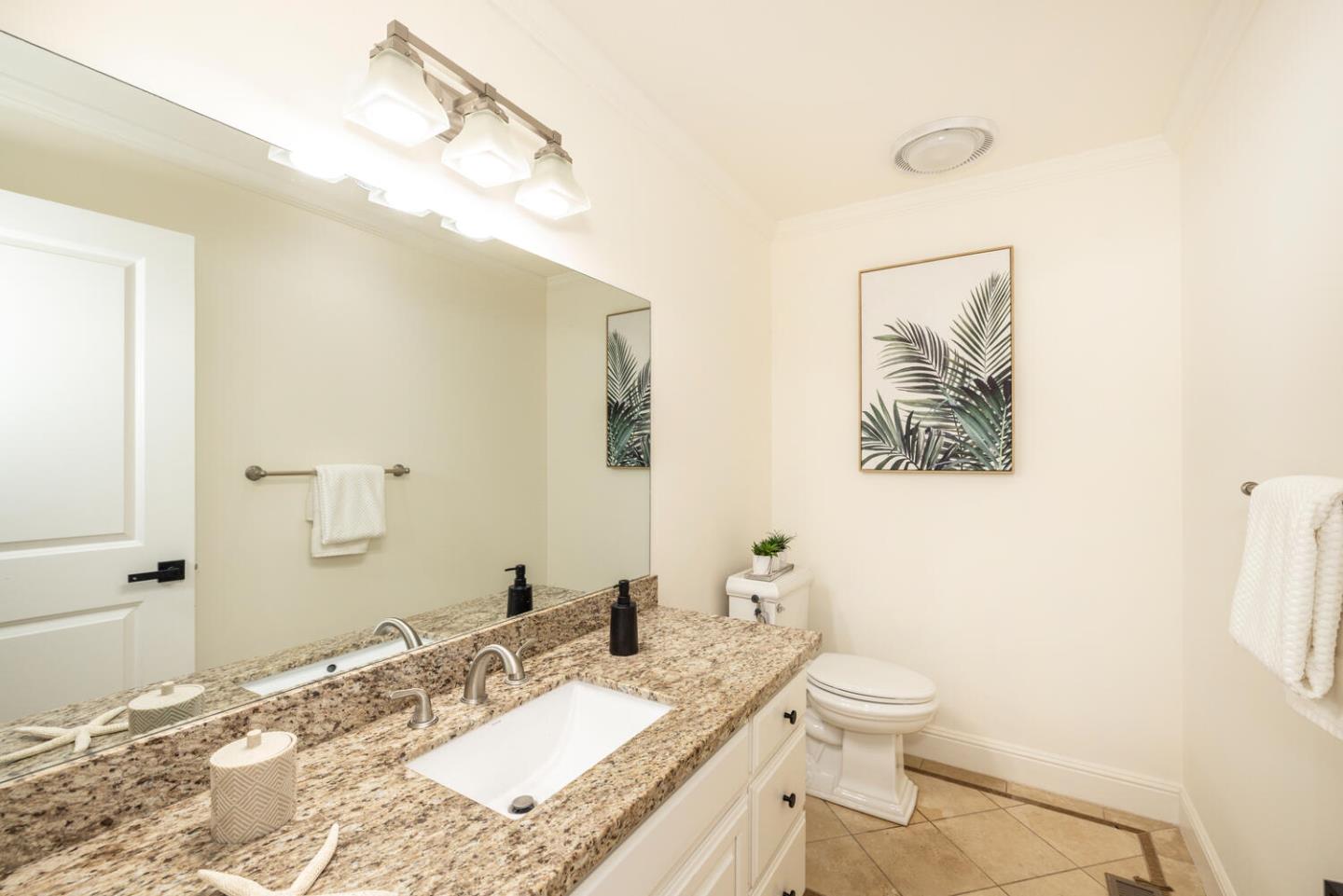 Hillsborough, California, 94010, United States, 5 Bedrooms Bedrooms, ,5 BathroomsBathrooms,Residential,For Sale,1940320