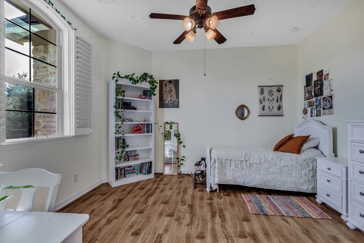 Spring, Texas, 77389, United States, 4 Bedrooms Bedrooms, ,4 BathroomsBathrooms,Residential,For Sale,1906862