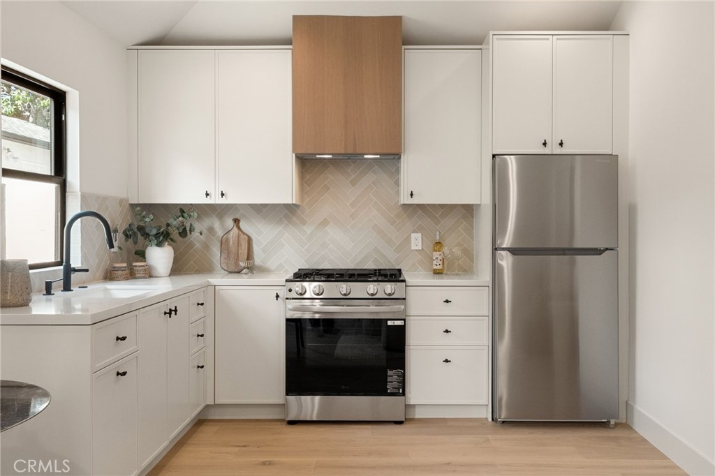 Valley Village, California, 91607, United States, 3 Bedrooms Bedrooms, ,3 BathroomsBathrooms,Residential,For Sale,2002294