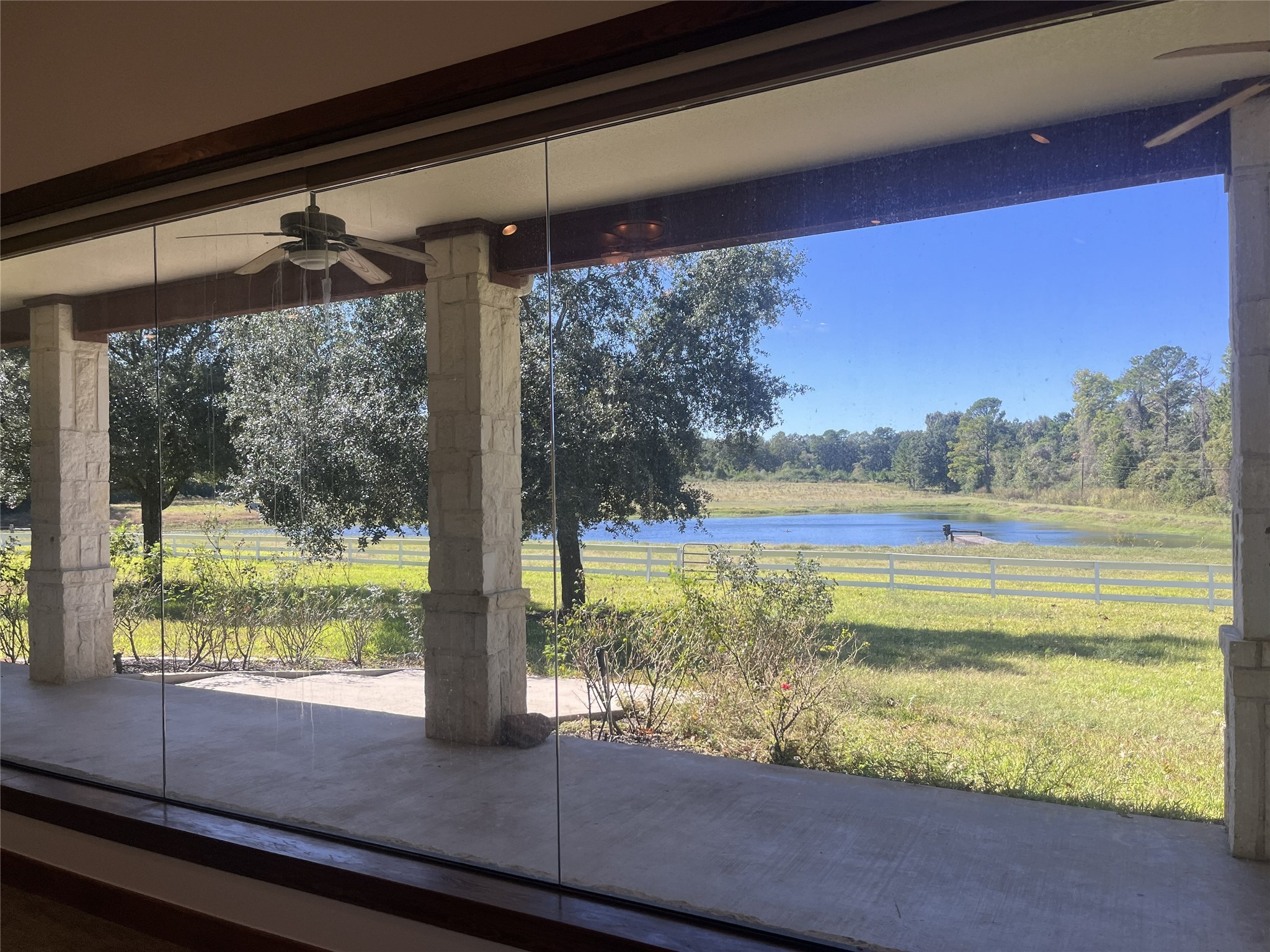 Montgomery, Texas, 77316, United States, 4 Bedrooms Bedrooms, ,3 BathroomsBathrooms,Residential,For Sale,1988300