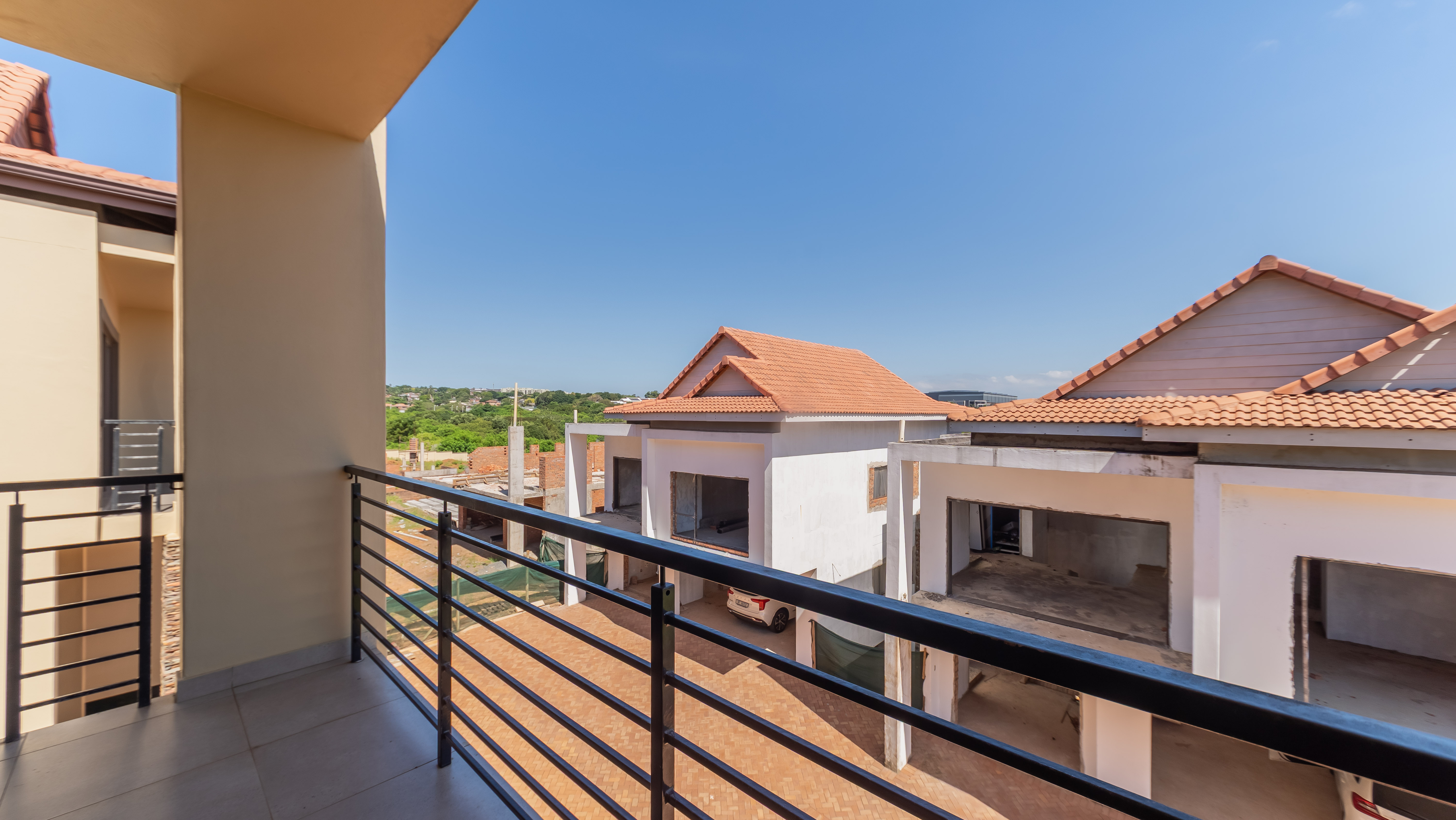  Three-Storey Contemporary Townhouse Bordering a Protected Coastal Forest - 物件實景