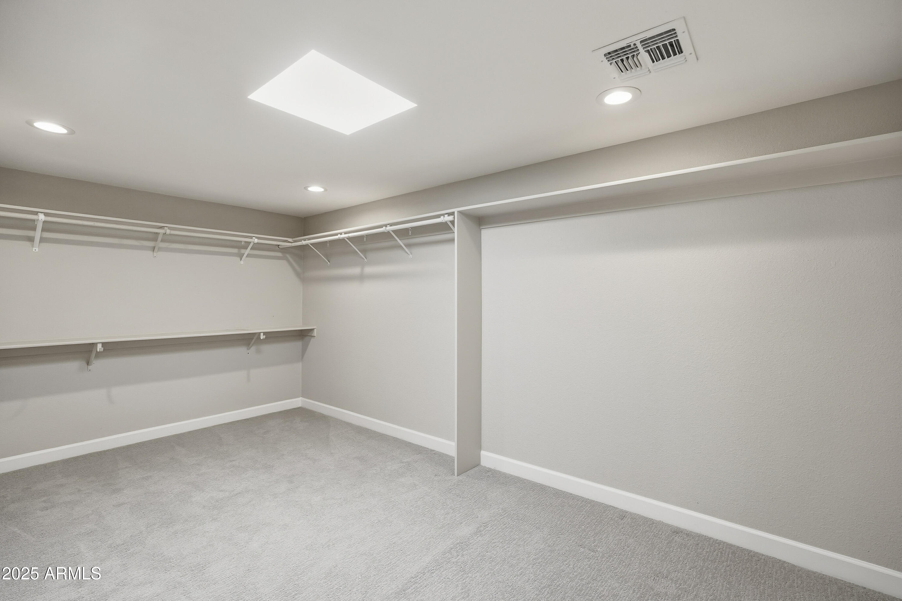 Sun City, Arizona, 85351, United States, 4 Bedrooms Bedrooms, ,2 BathroomsBathrooms,Residential,For Sale,1998355