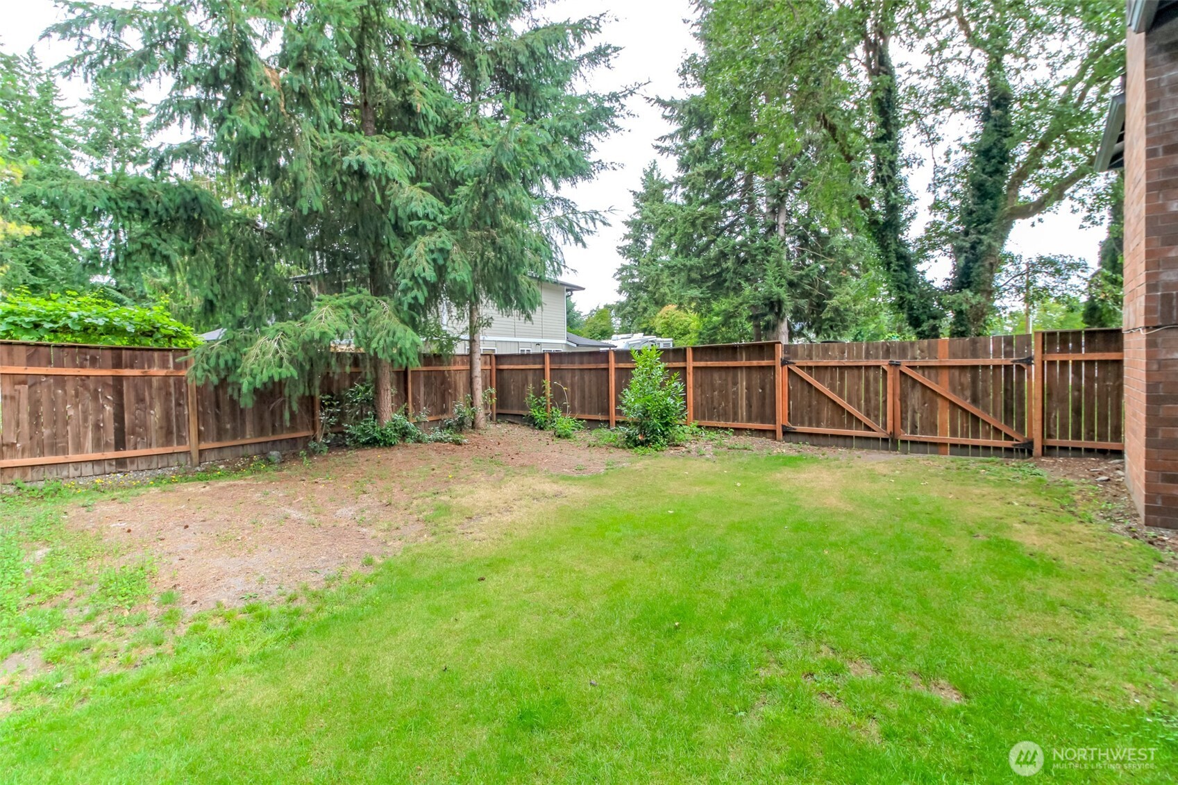 Tacoma, Washington, 98444, United States, 4 Bedrooms Bedrooms, ,2 BathroomsBathrooms,Residential,For Sale,1977336