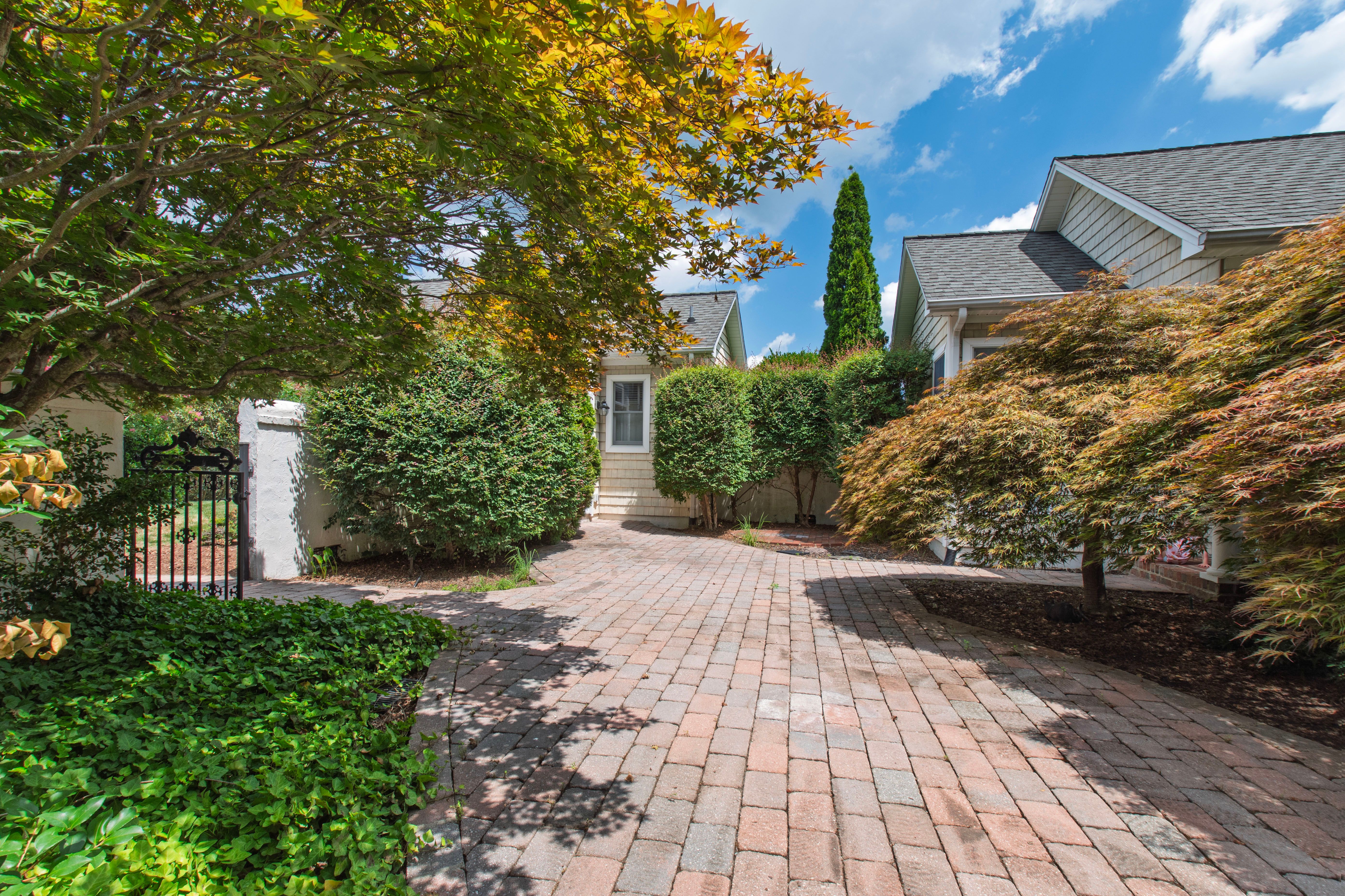  1379 Bradford Place, Pittsboro, NC 27312 - 物件實景