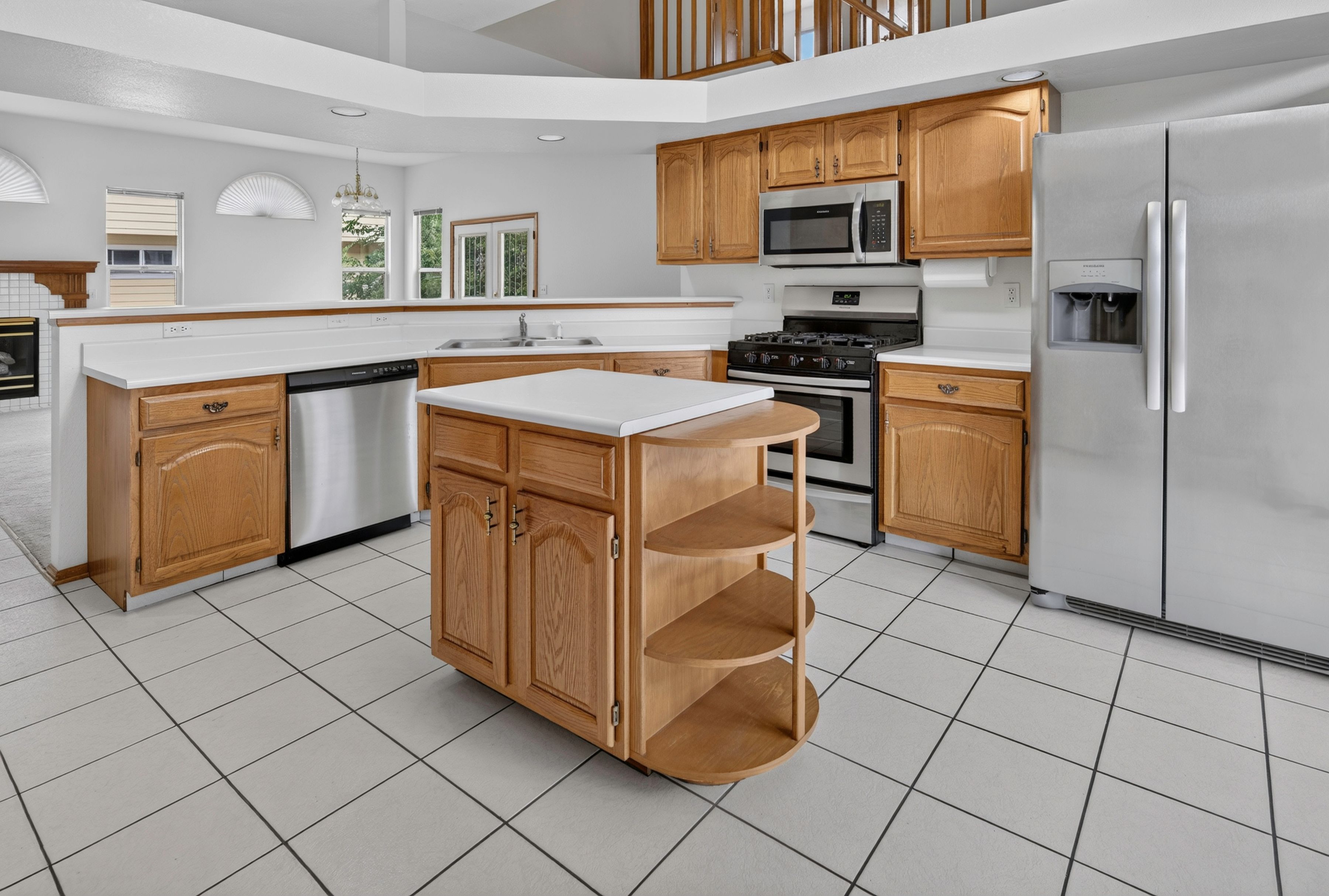  Lovingly Maintained Home in the Highly Sought-After Hunters Glen Community - 物件實景