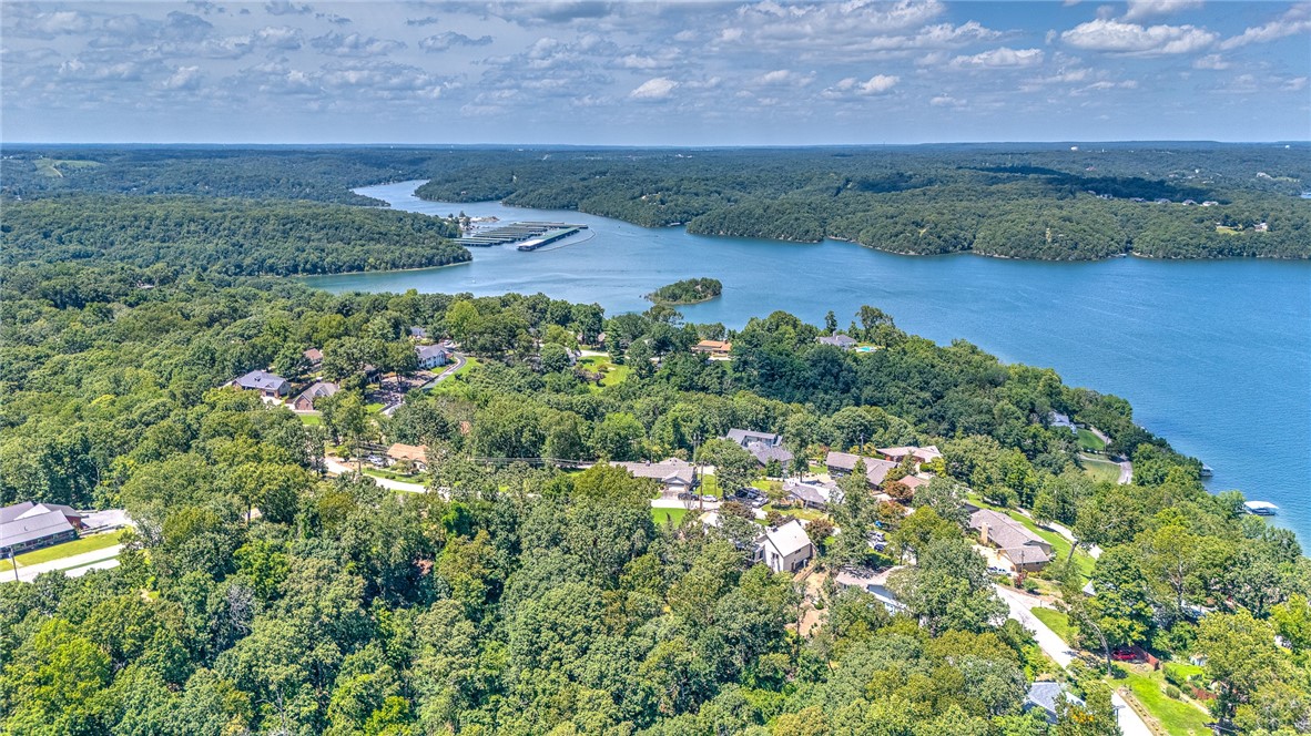 Rogers, Arkansas, 72756, United States, 4 Bedrooms Bedrooms, ,3 BathroomsBathrooms,Residential,For Sale,1901951