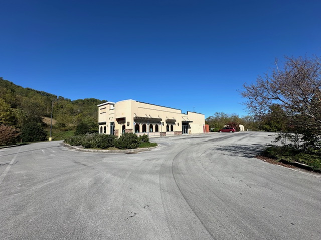 Jonesville, Virginia, 24263, United States, ,2 BathroomsBathrooms,Residential,For Sale,1976438