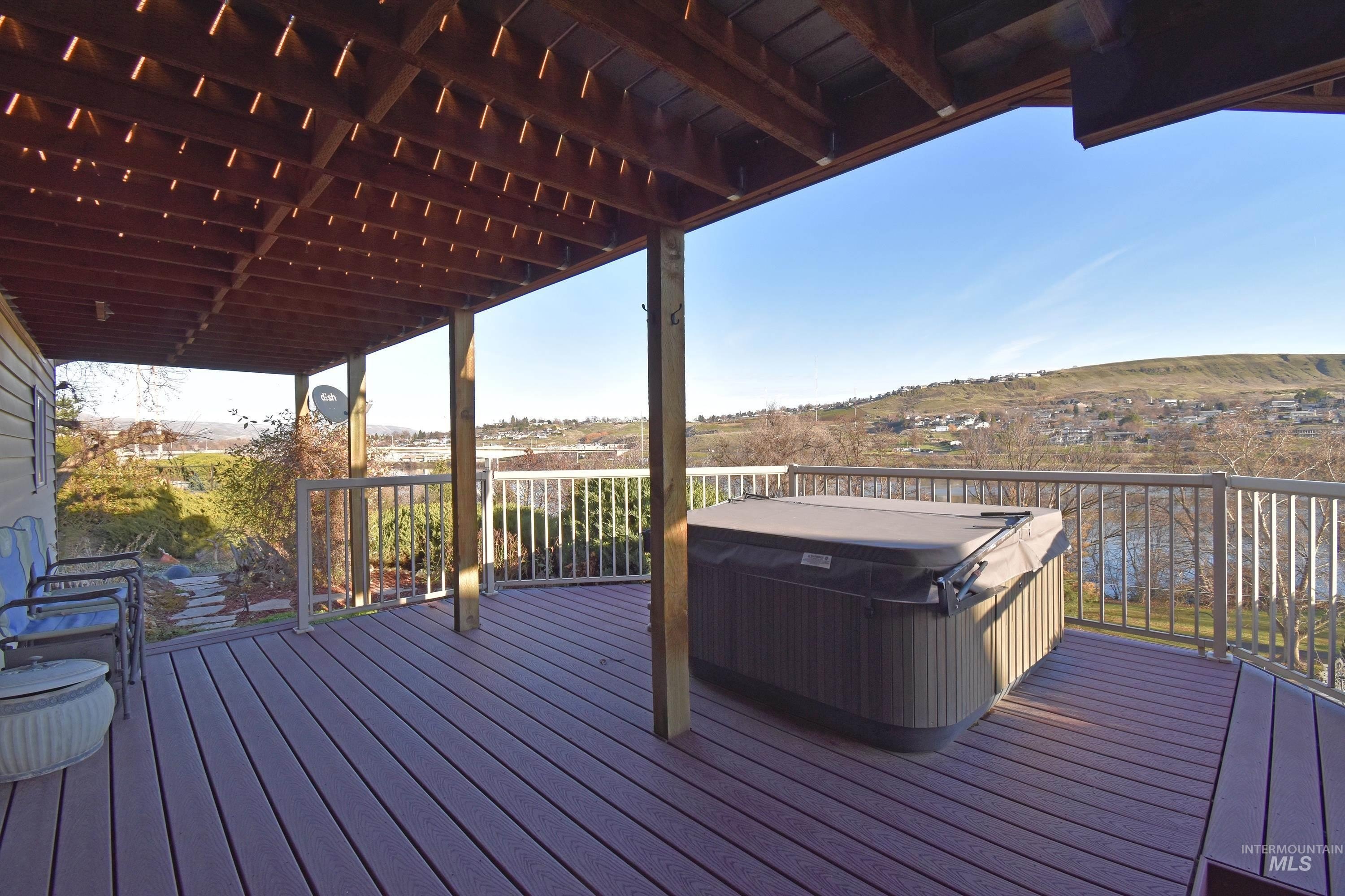 Clarkston, Washington, 99403, United States, 4 Bedrooms Bedrooms, ,2 BathroomsBathrooms,Residential,For Sale,2011343