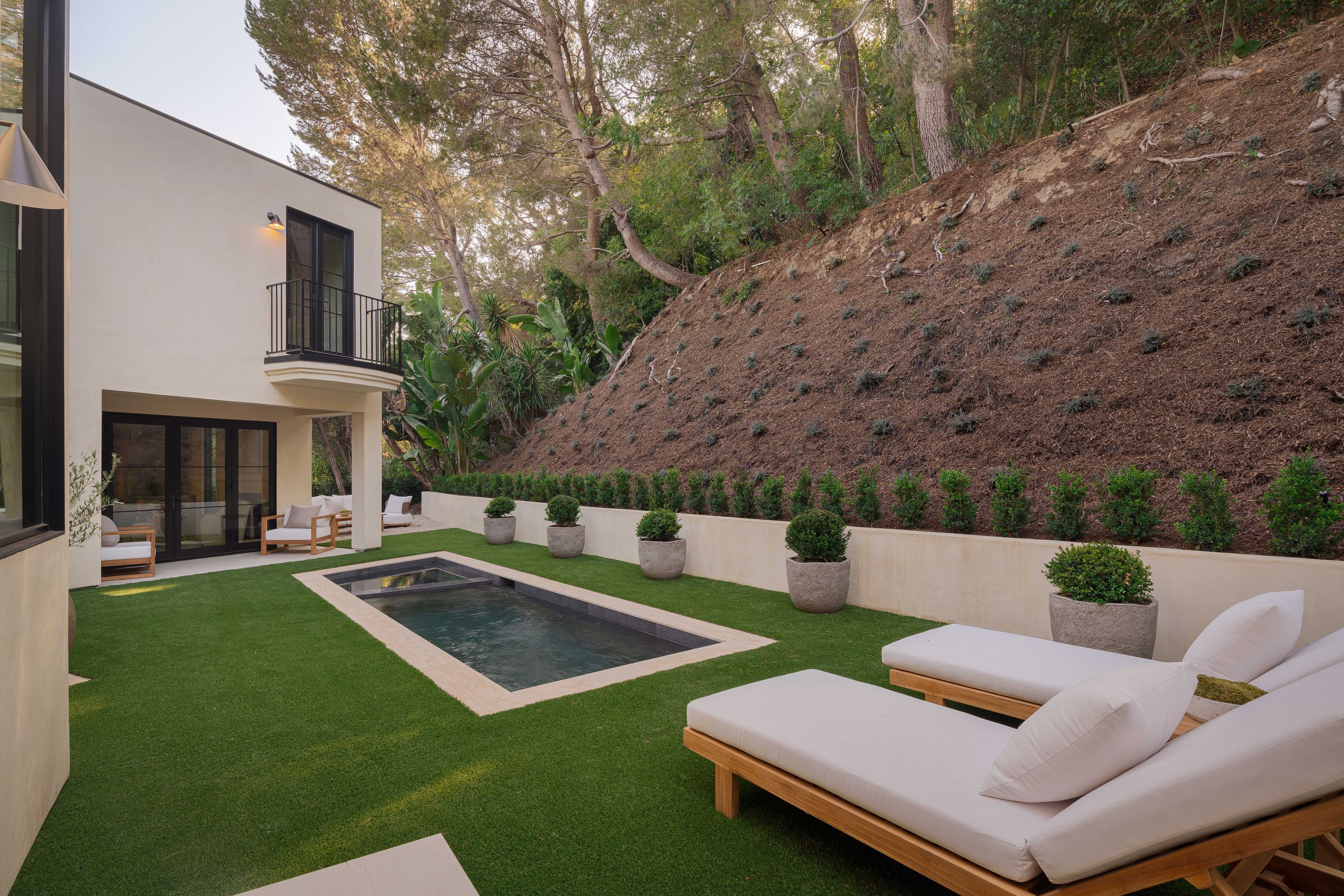  1417 Bluebird Avenue - 物件實景
