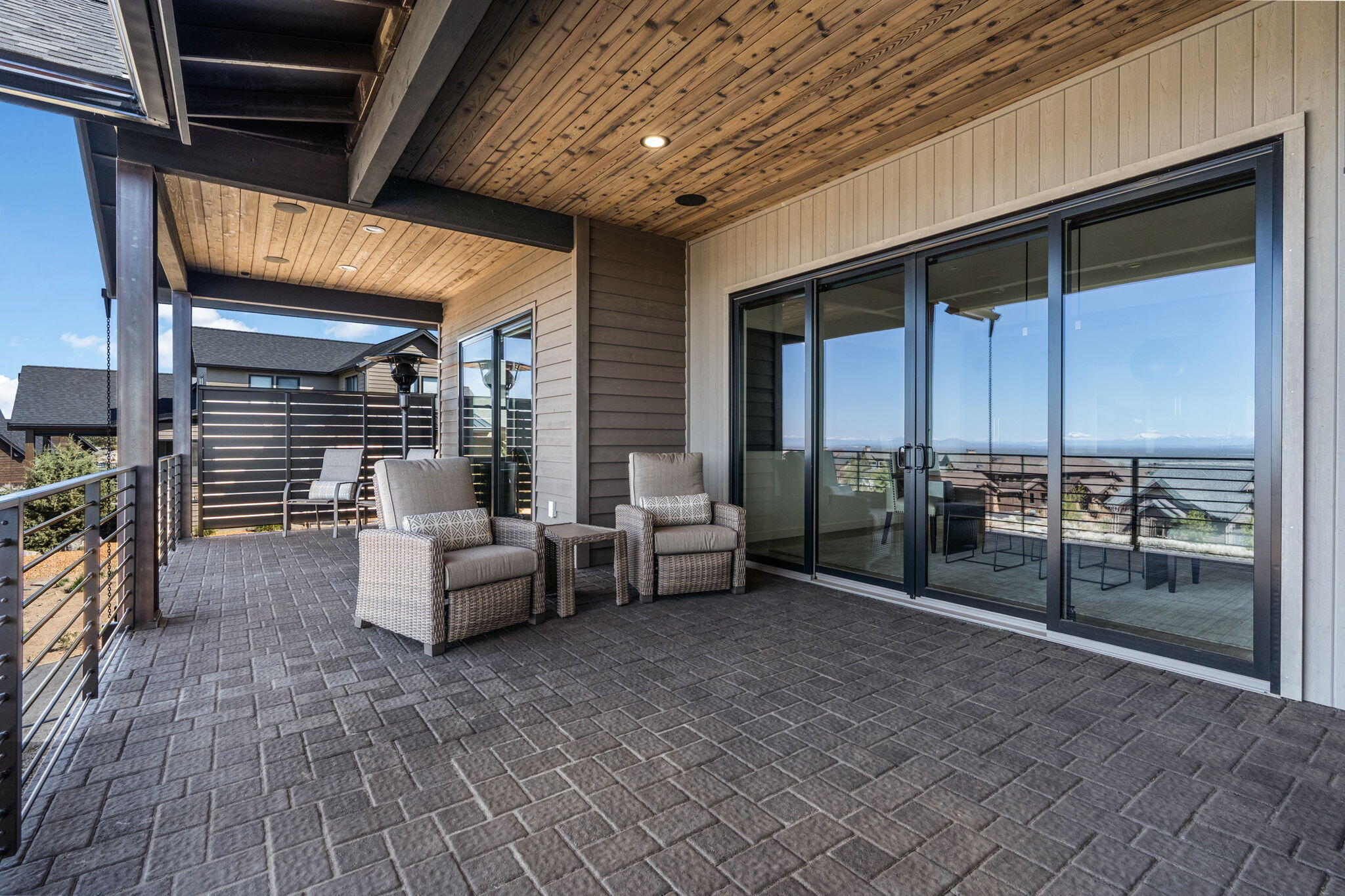 Powell Butte, Oregon, 97753, United States, 4 Bedrooms Bedrooms, ,5 BathroomsBathrooms,Residential,For Sale,1804820