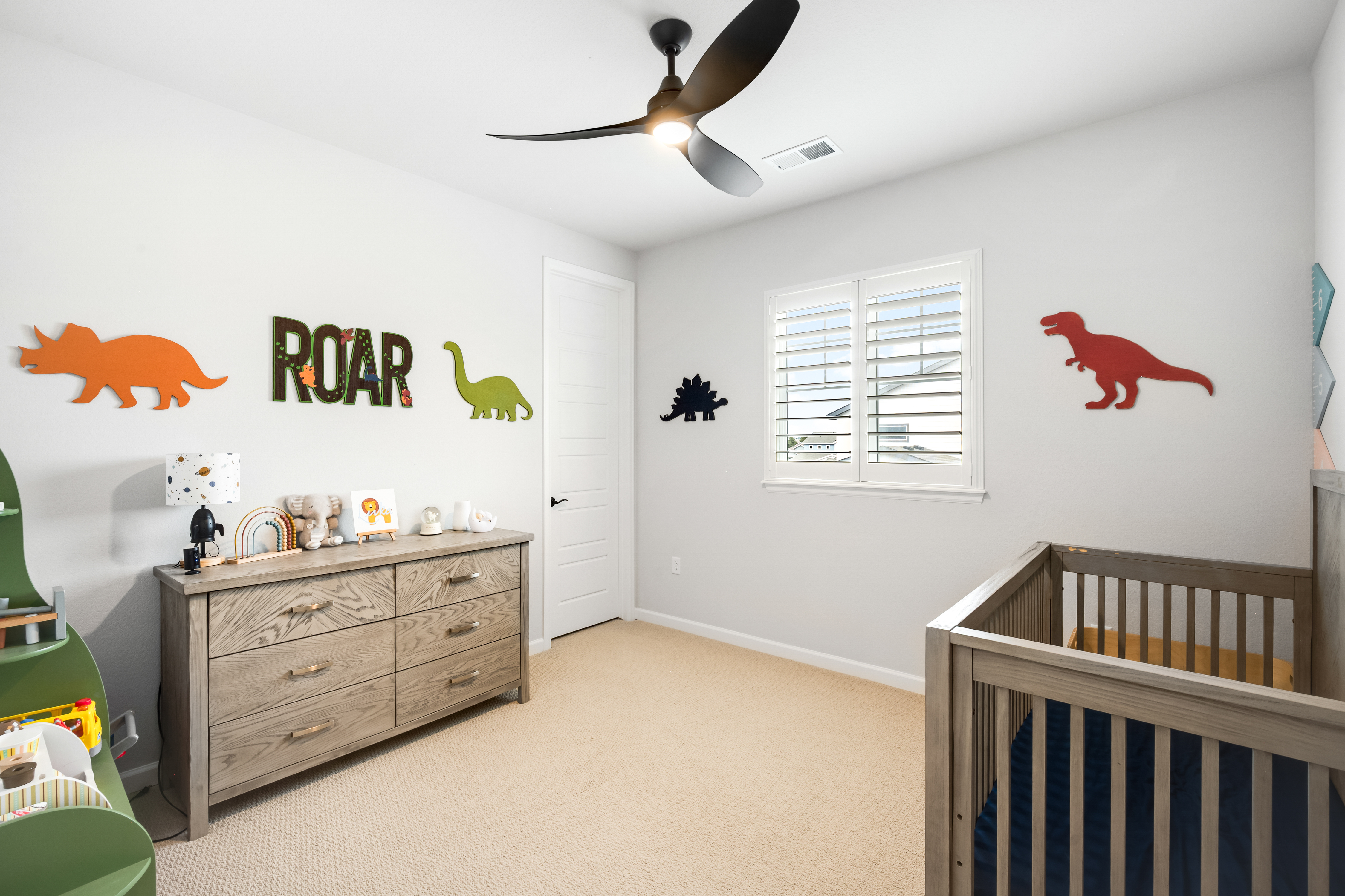  Exceptional Opportunity in Trails at Smoky Hill - 物件實景