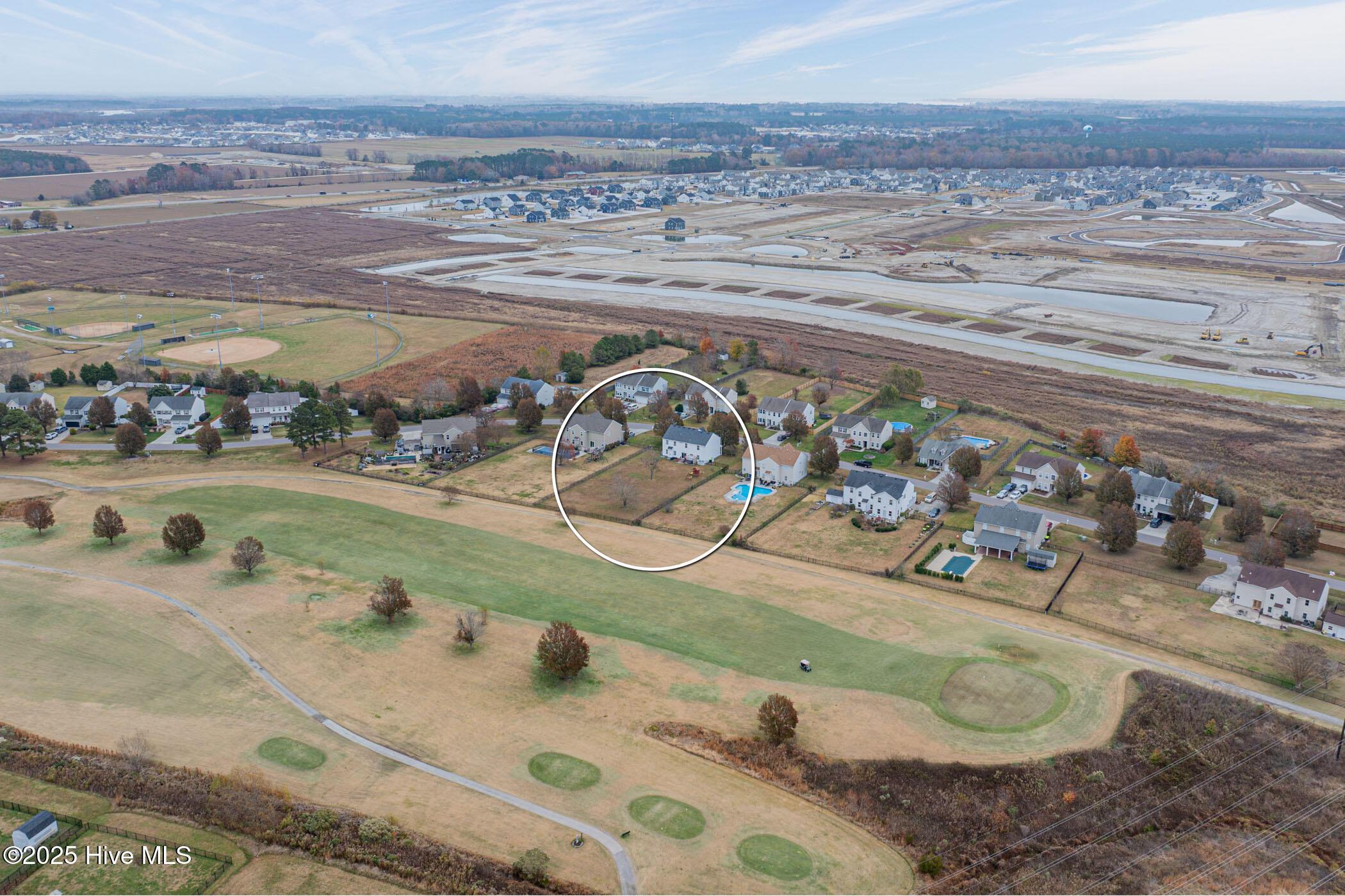 Moyock, North Carolina, 27958, United States, 6 Bedrooms Bedrooms, ,3 BathroomsBathrooms,Residential,For Sale,1997341