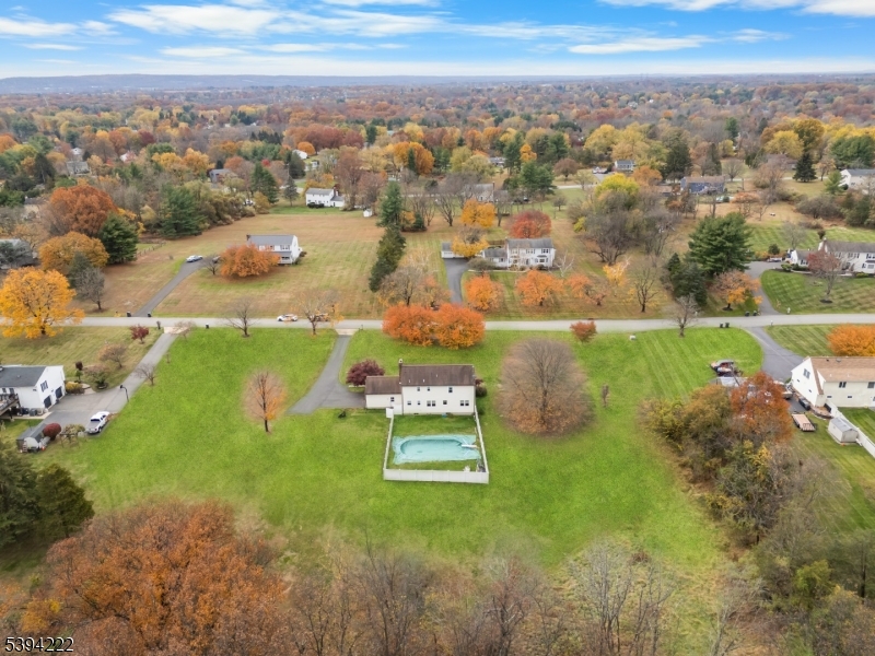 Readington Twp., New Jersey, 08889, United States, 4 Bedrooms Bedrooms, ,3 BathroomsBathrooms,Residential,For Sale,1989710